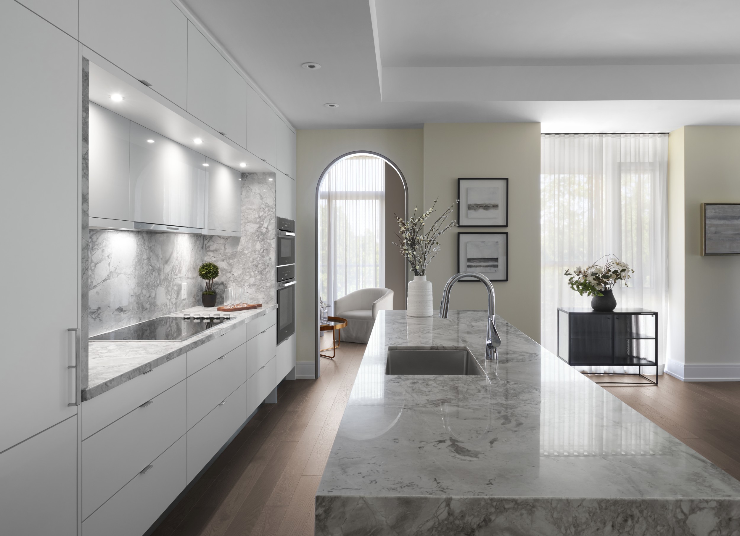 Royal Bayview Suite 217 Kitchen