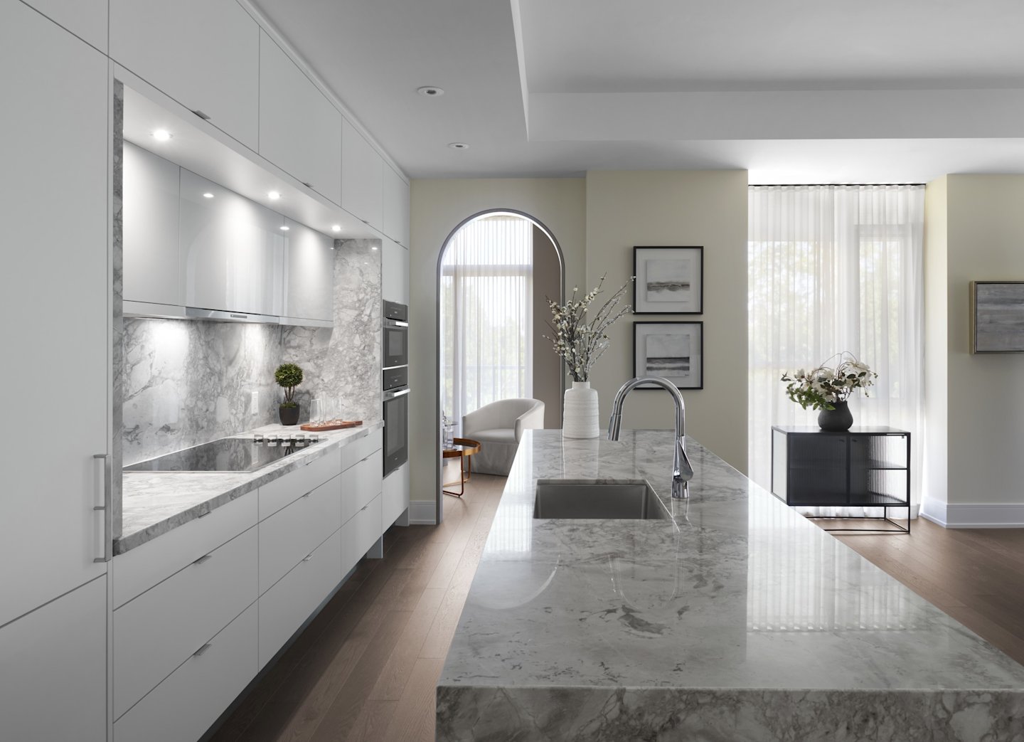 Royal Bayview Suite 217 Kitchen