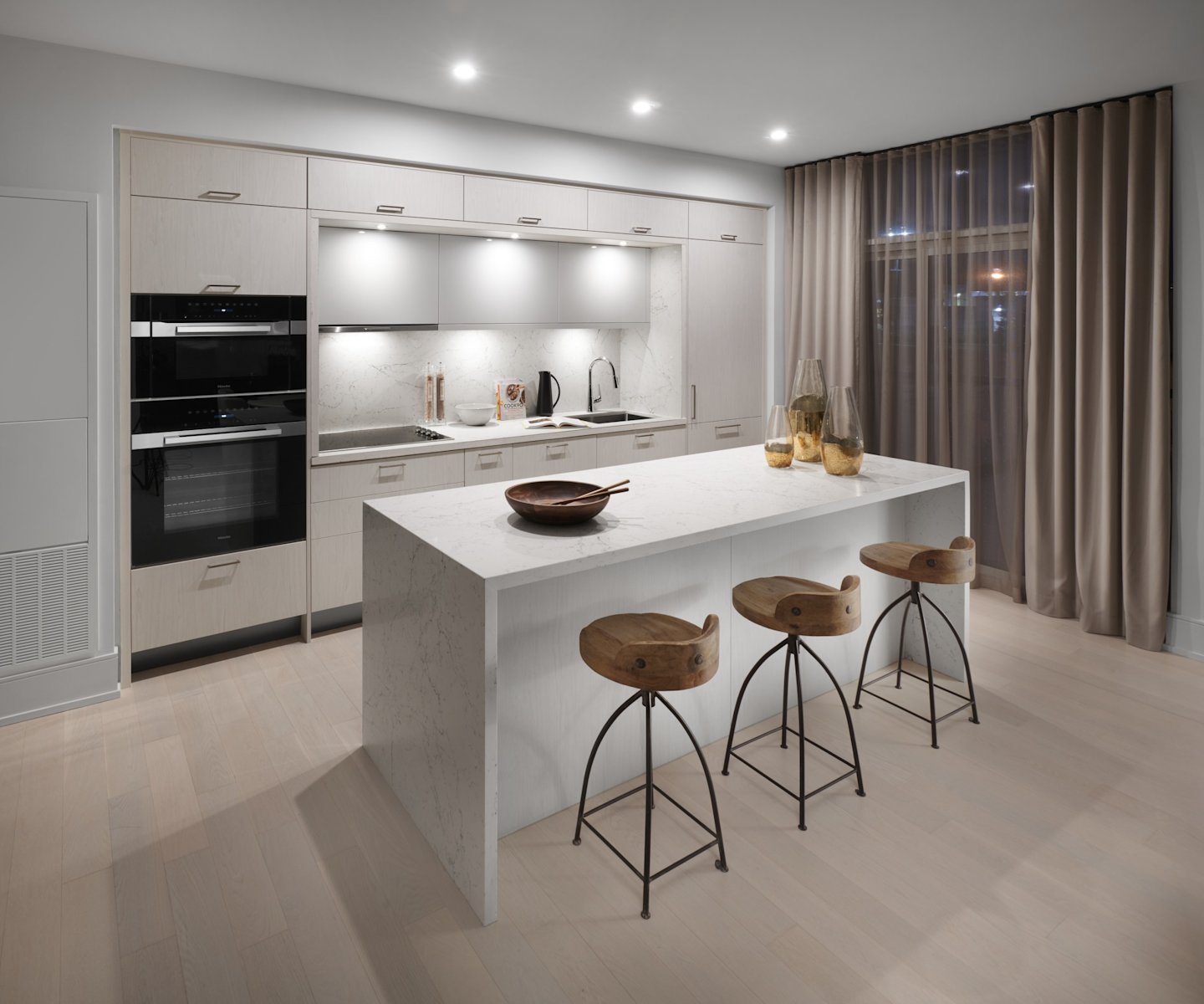 Chateau Suite 111 Kitchen