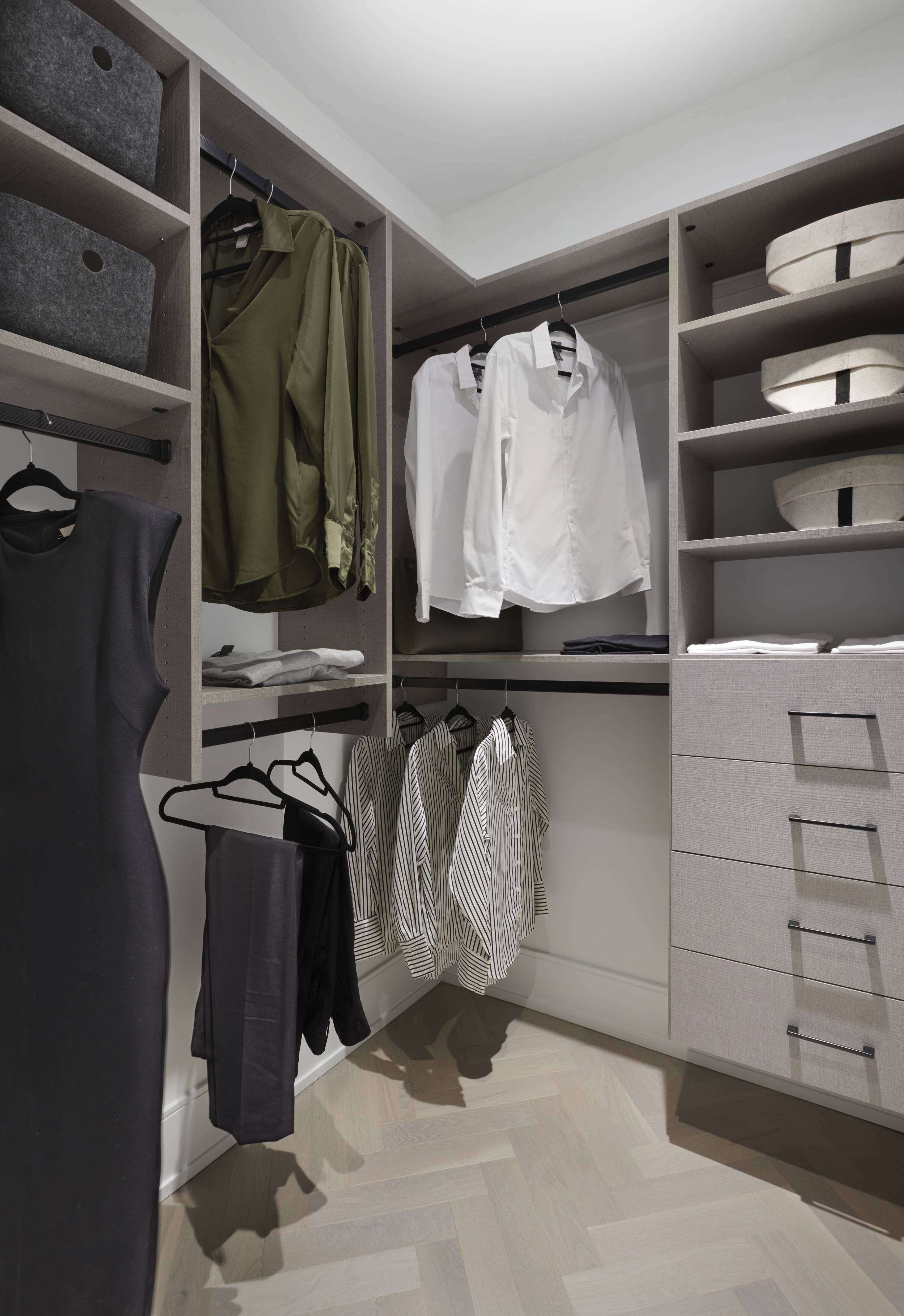 The Well Signature 308 Walk-In Closet