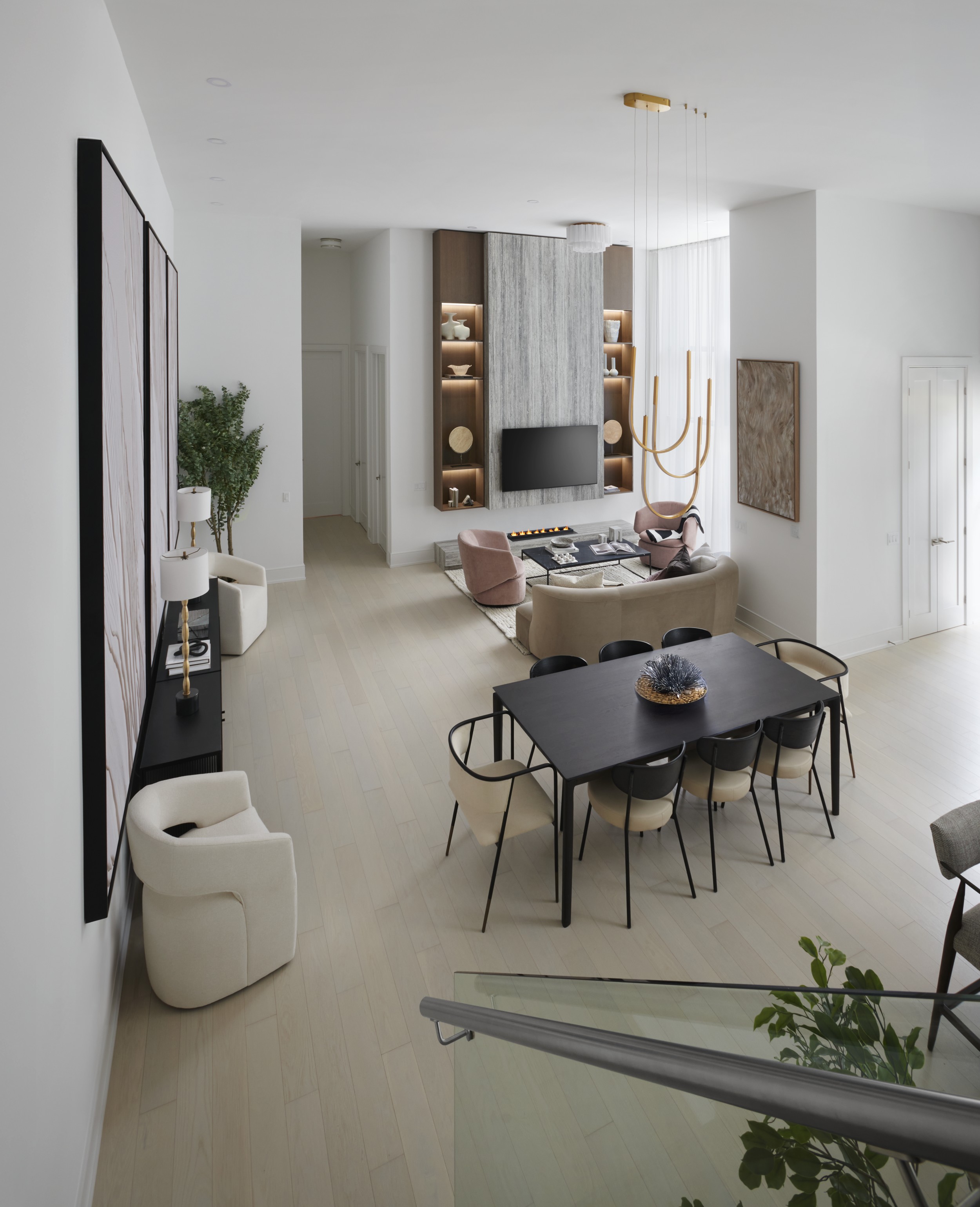 Chateau Suite 205 Living/Dining