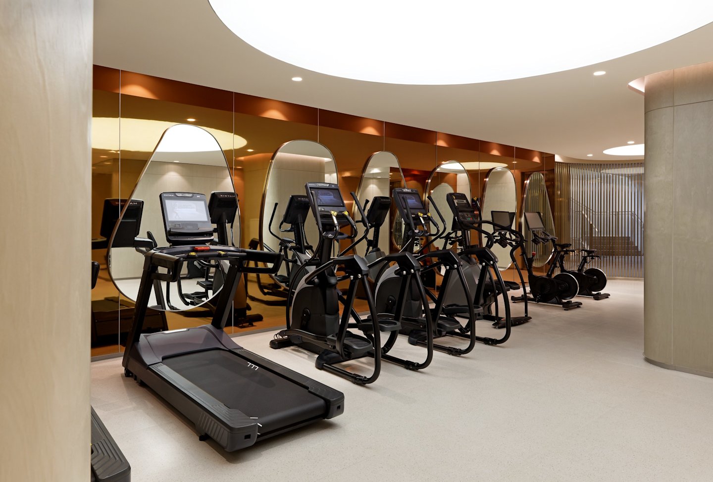 Aqualuna Fitness Studio