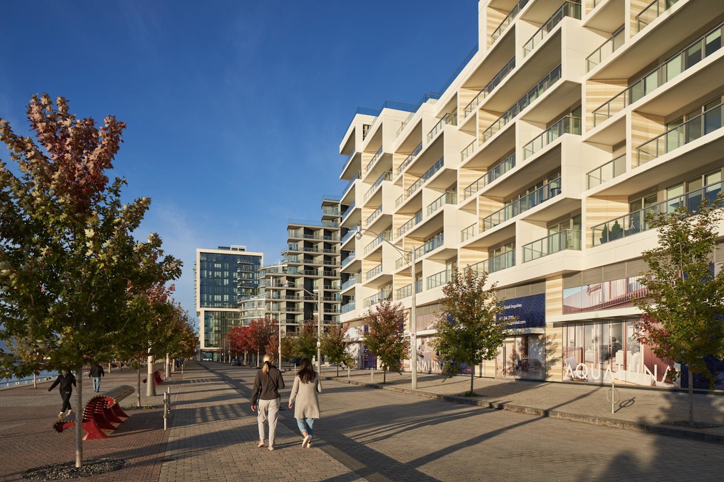 Aquabella Exterior