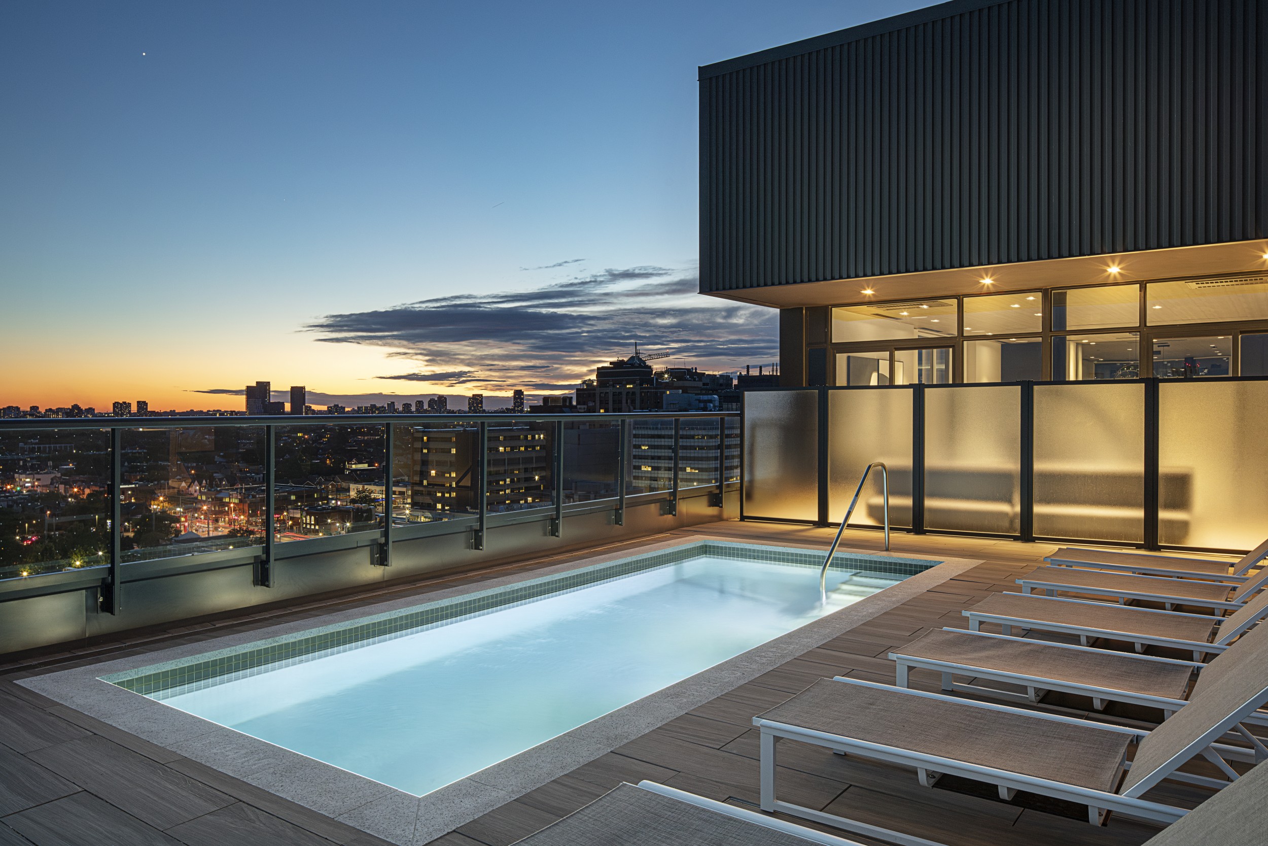 MRKT Amenities Rooftop Pool