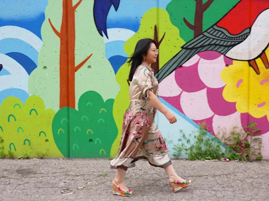 Winnie walking on the street