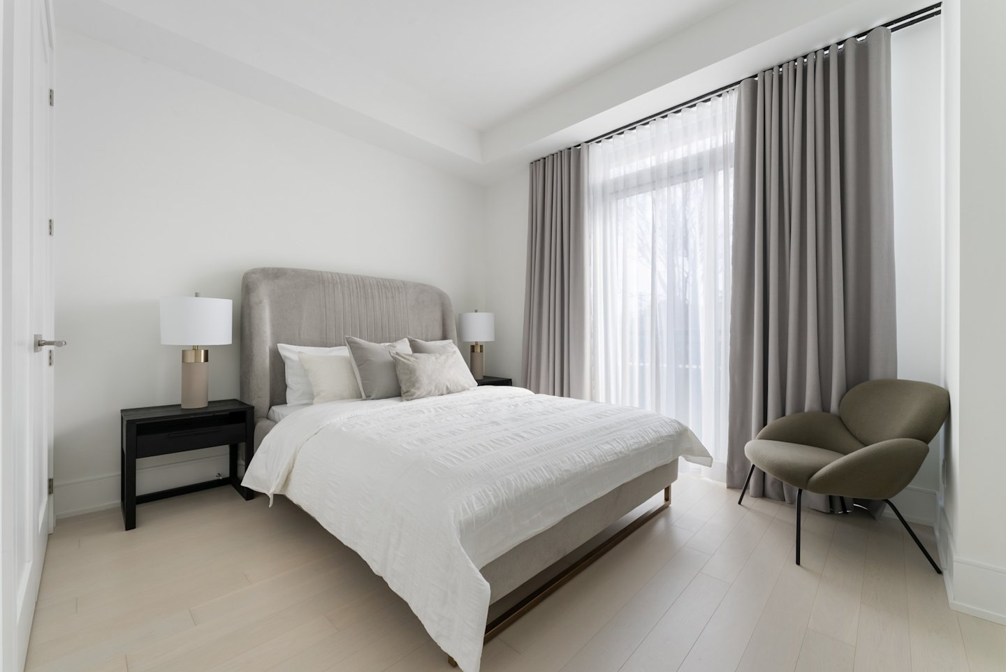 Edenbridge Garden Townhome Suite 121 Secondary Bedroom