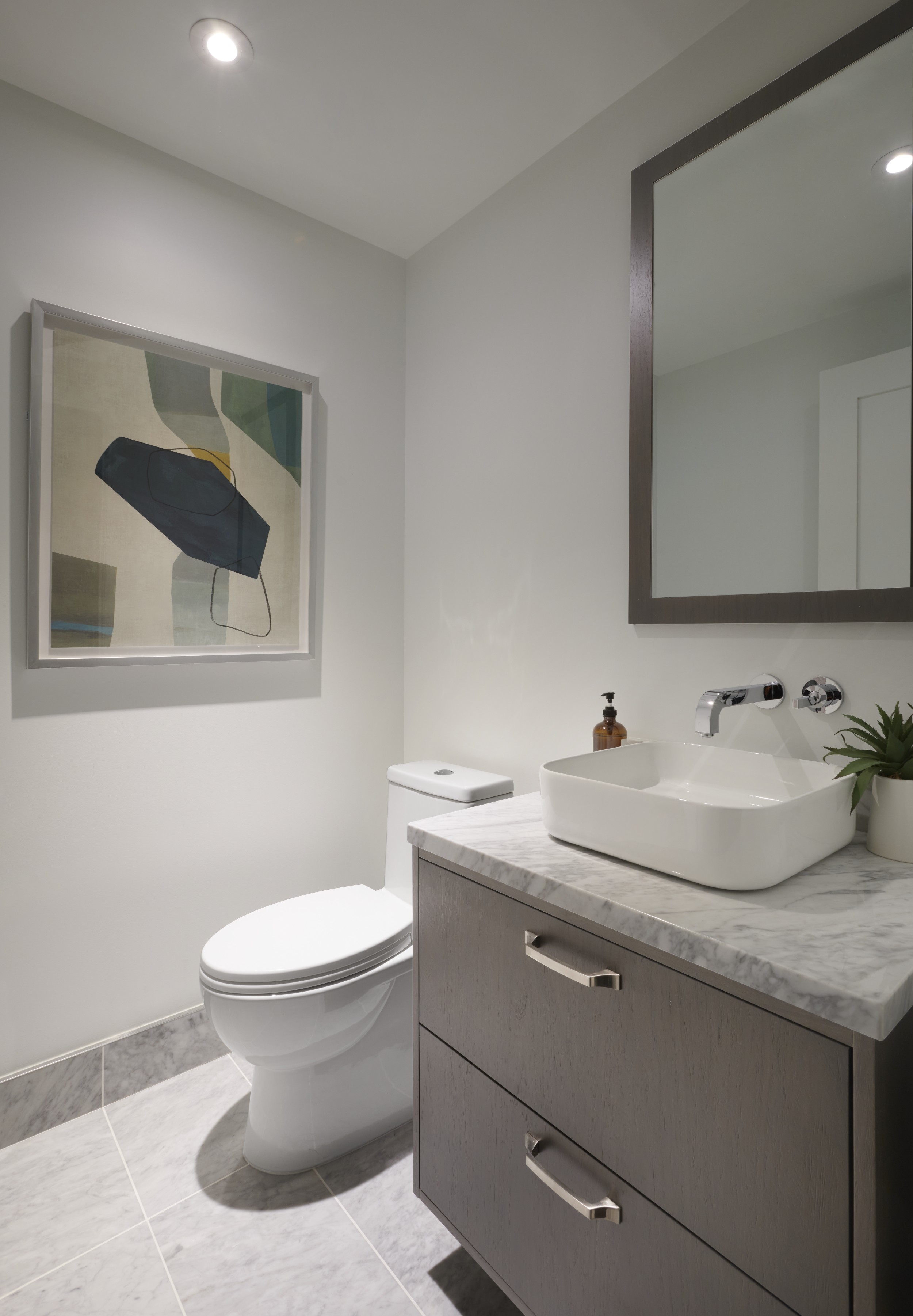 The Well Signature Suite 410 Powder Room