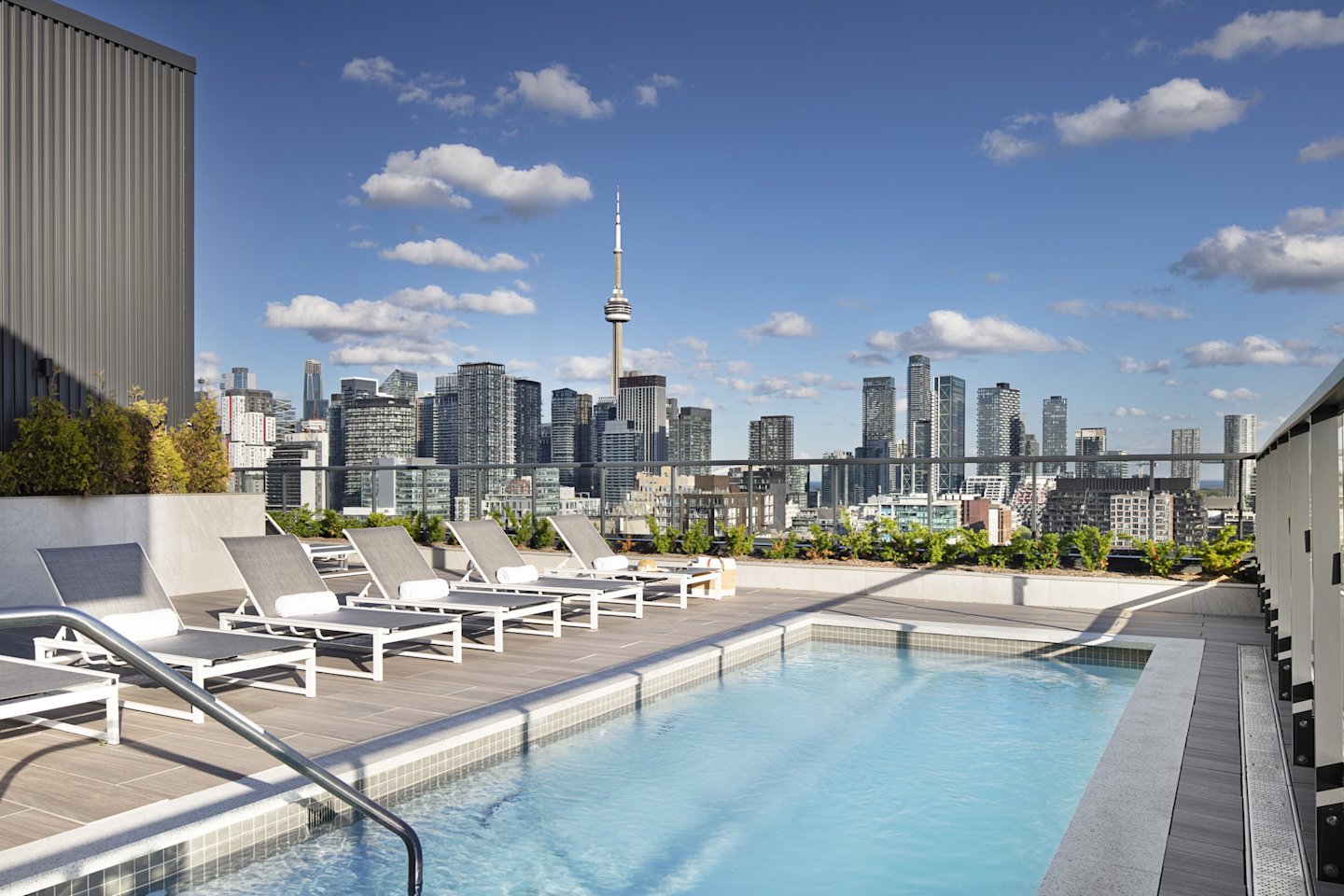 MRKT Amenities Rooftop Pool