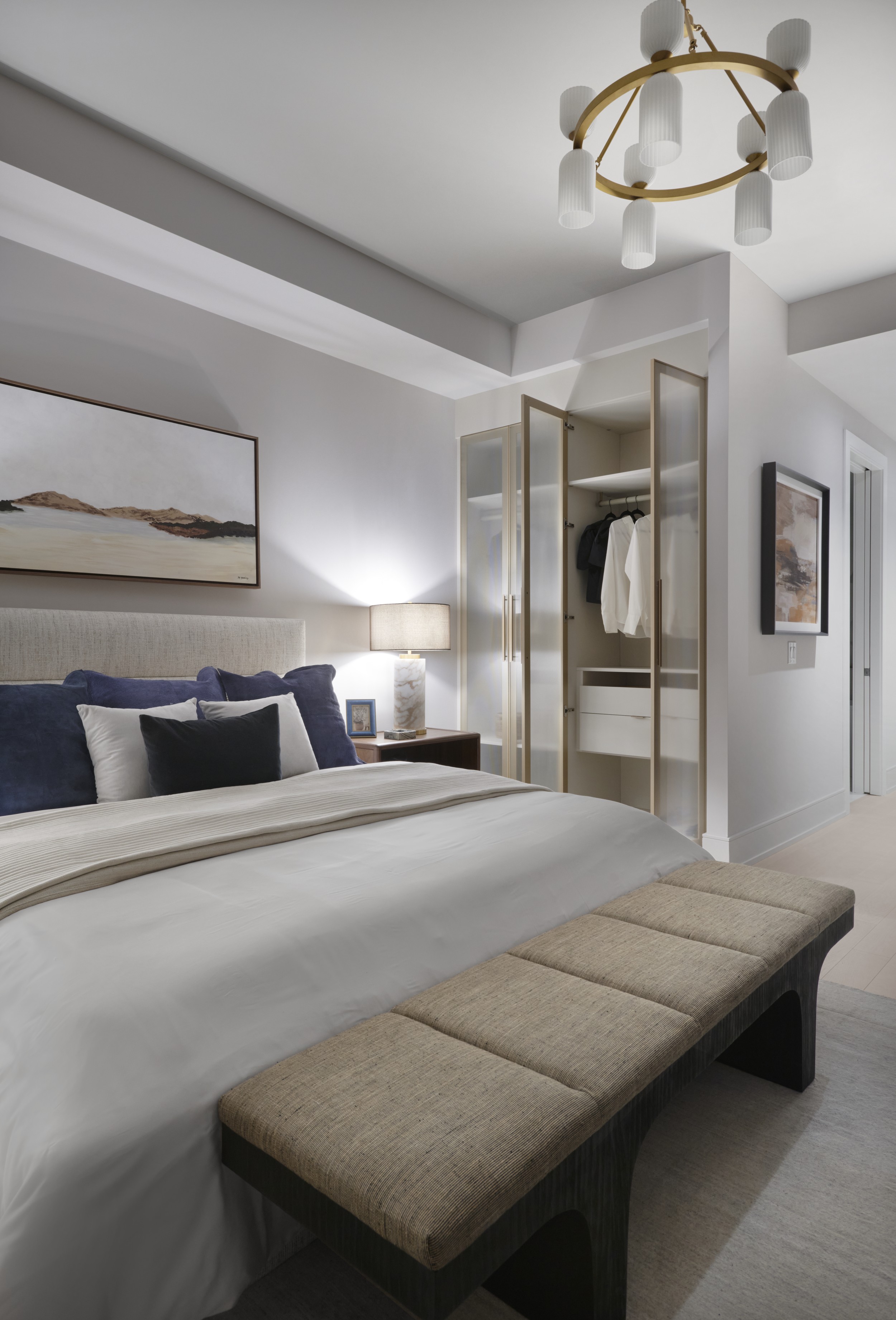 Royal Bayview Suite 318 Principal Bedroom