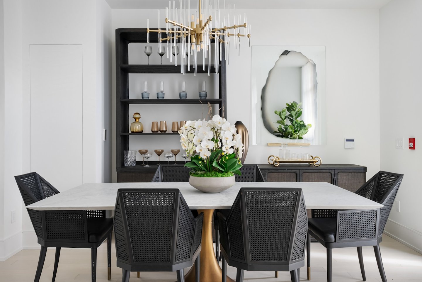 Edenbridge Garden Townhome Suite 121 Dining Room