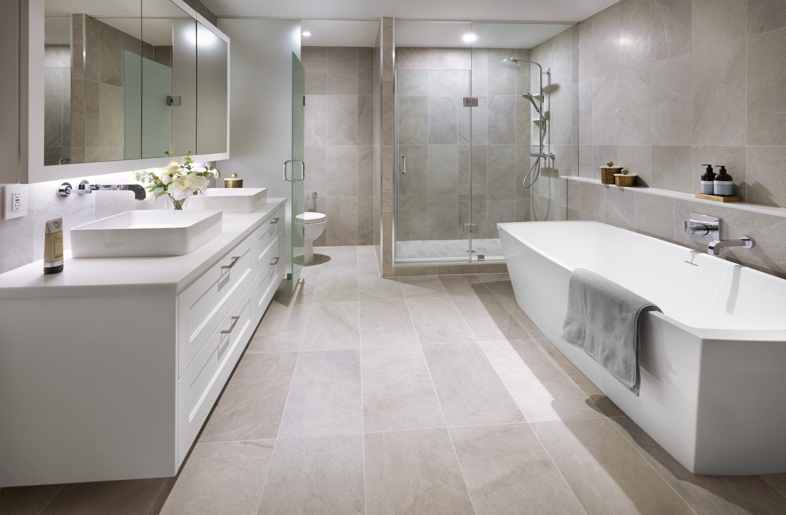 Aqualuna Suite 822 Principal Ensuite