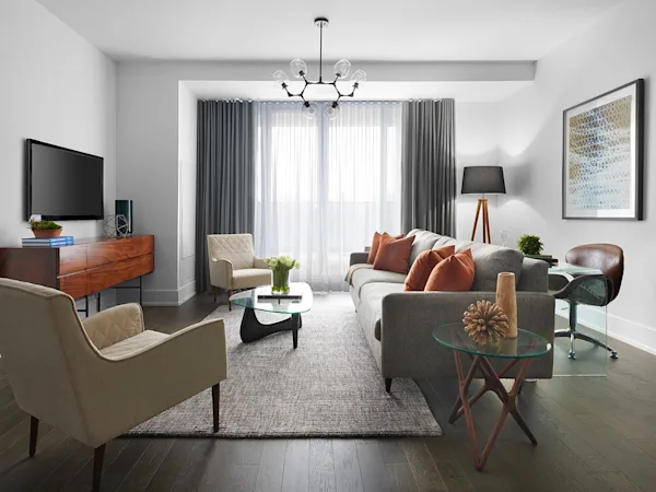 VB_Suite_325_Photo_by_Tom_Malone_Living_Room_2.jpg