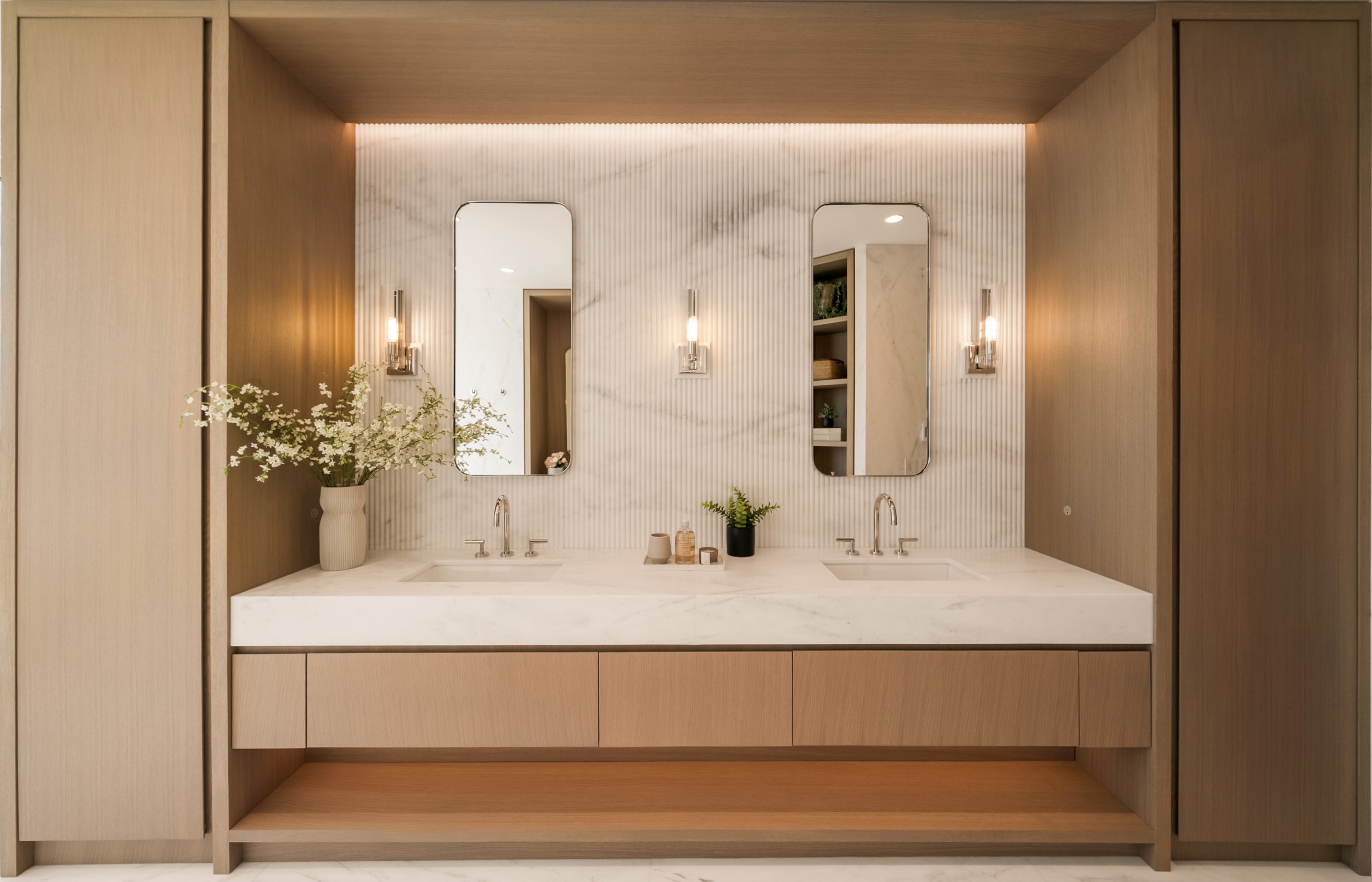 Aqualuna SPH1 Bathroom