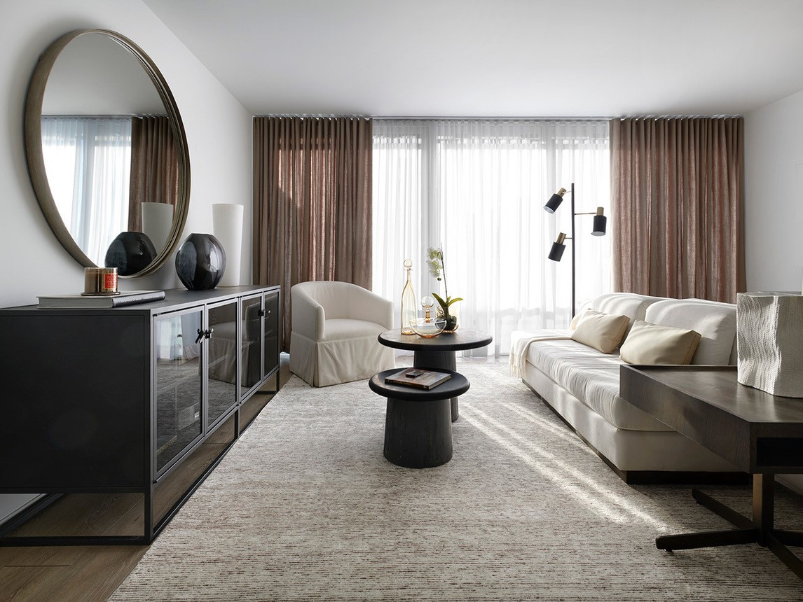 Via Bloor Suite 502 Living Room