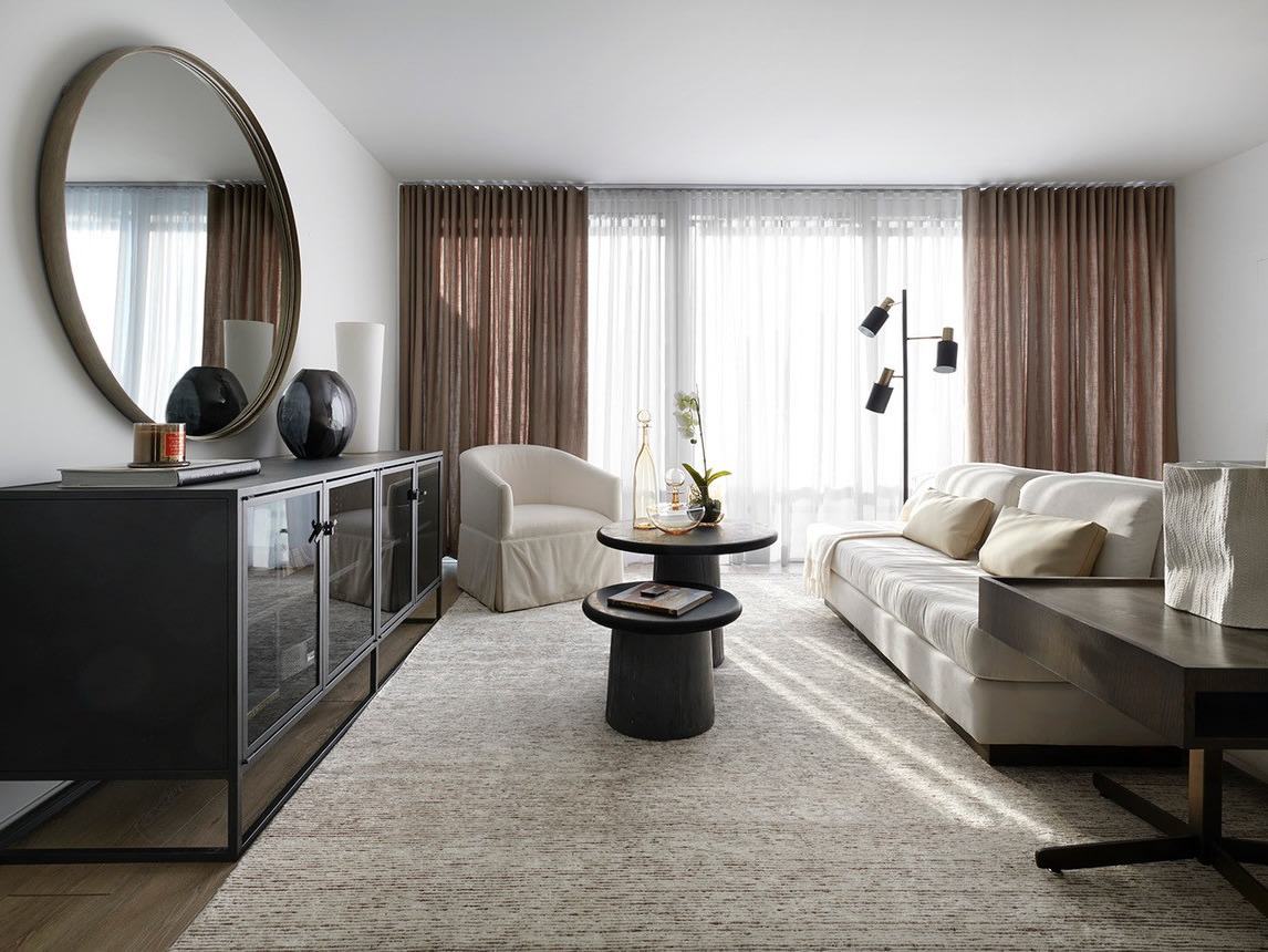 Via Bloor Suite 502 Living Room