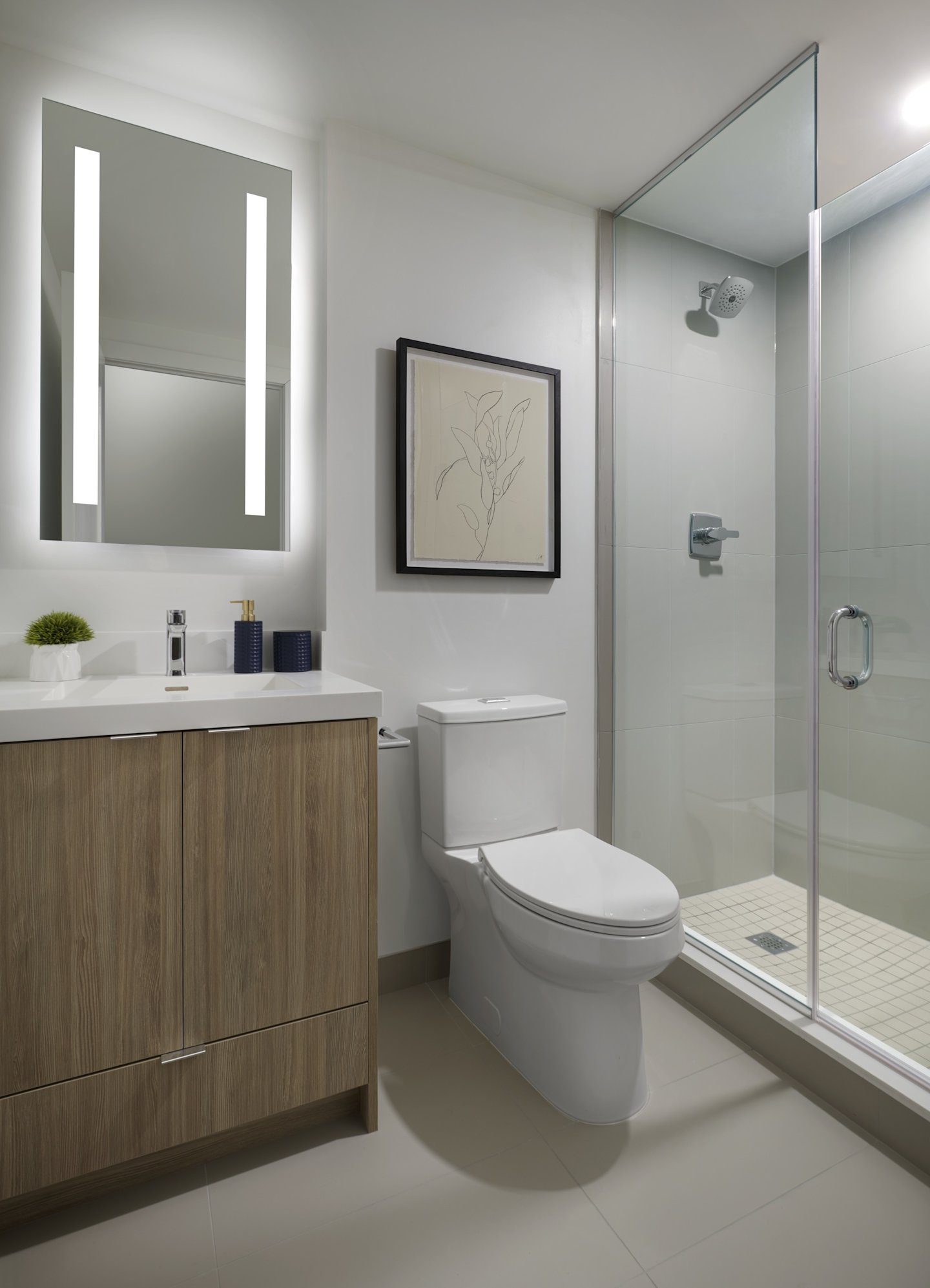 Auberge Suite 222 Bathroom