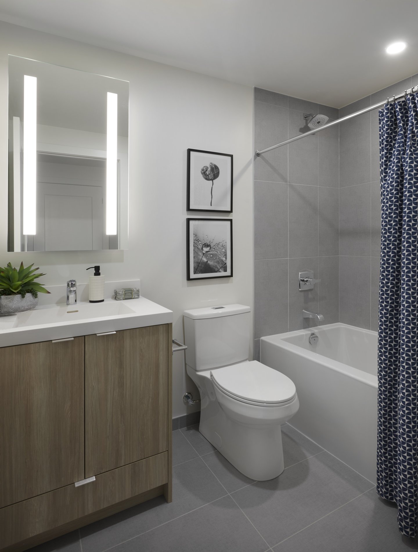 Westerly Suite 613 Secondary Bathroom