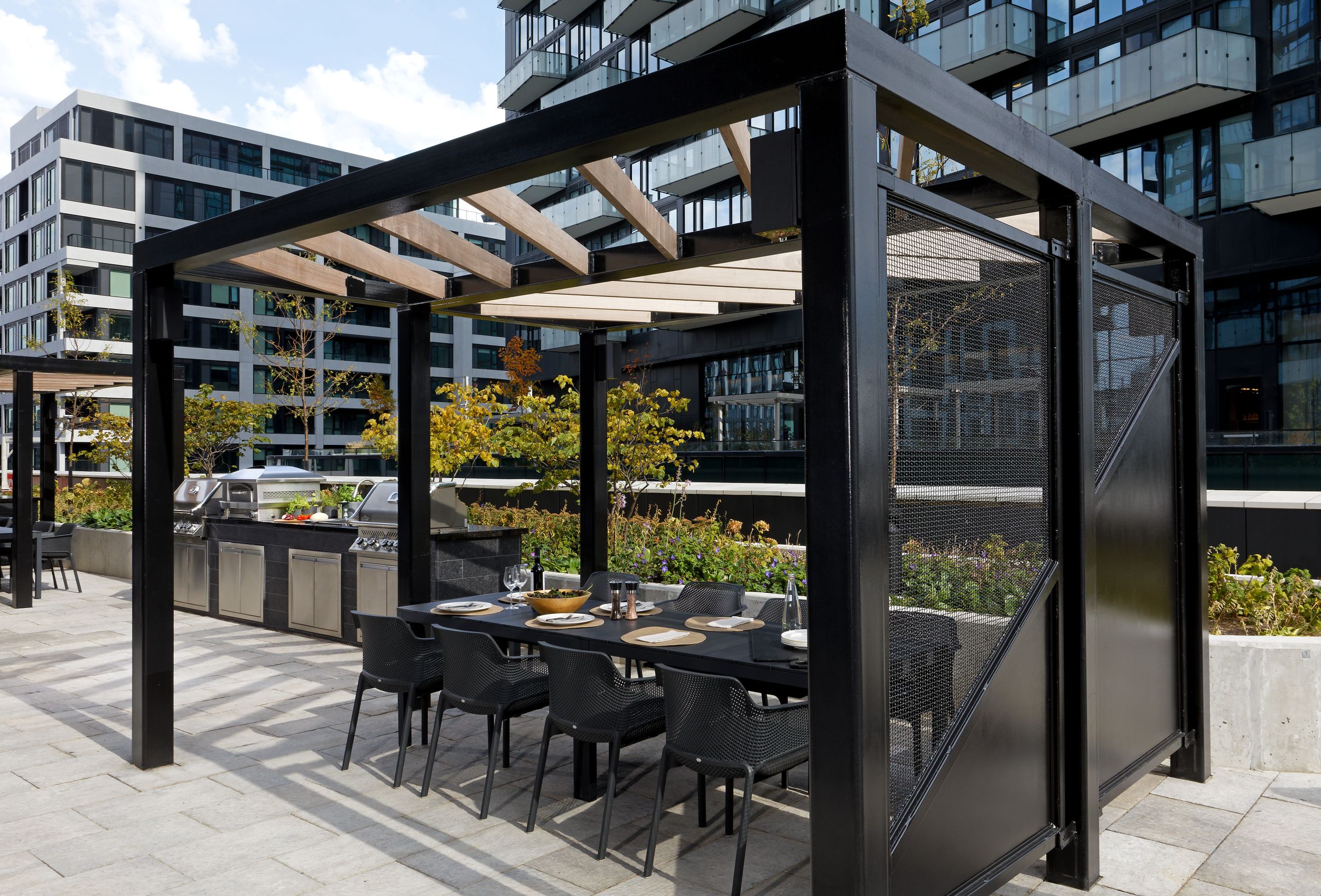 The Well Classic I Outdoor Amenities