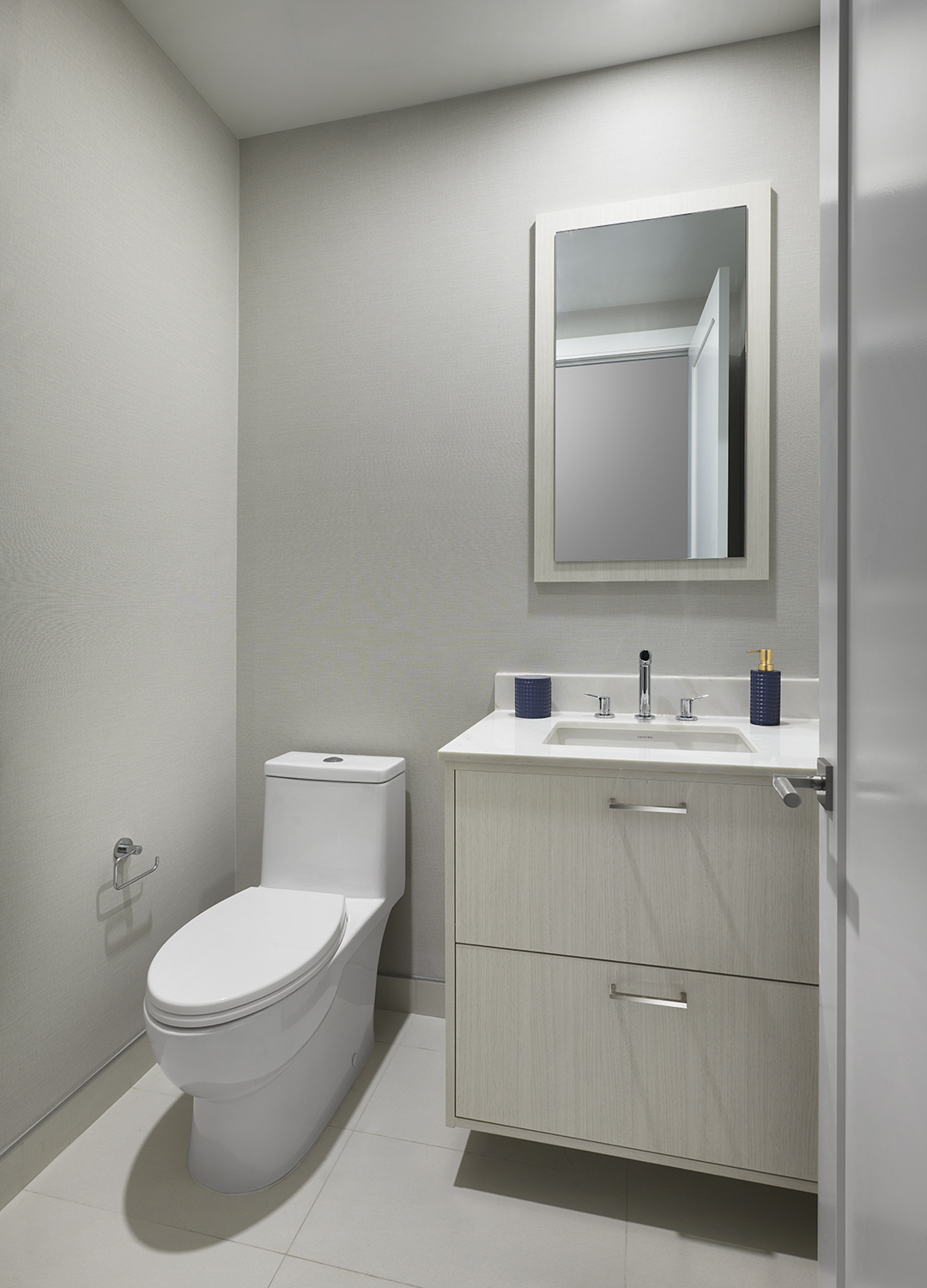 Edenbridge Suite 118 Powder Room