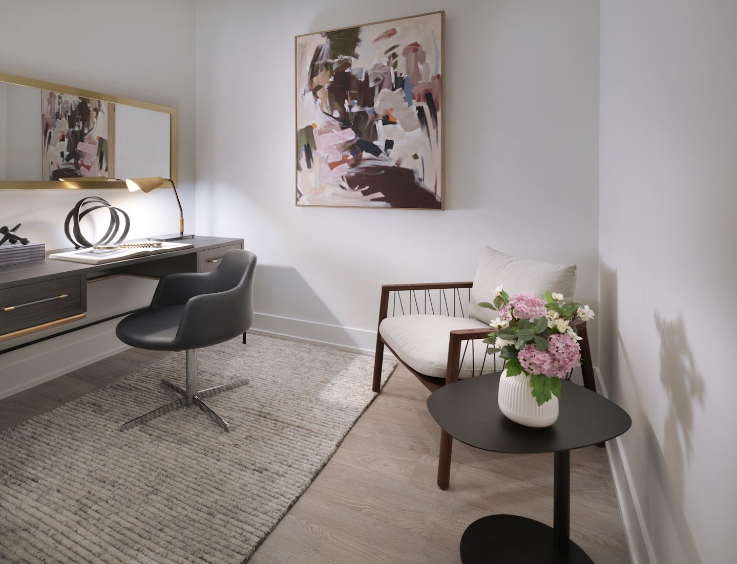 The Dupont Suite 331 Den