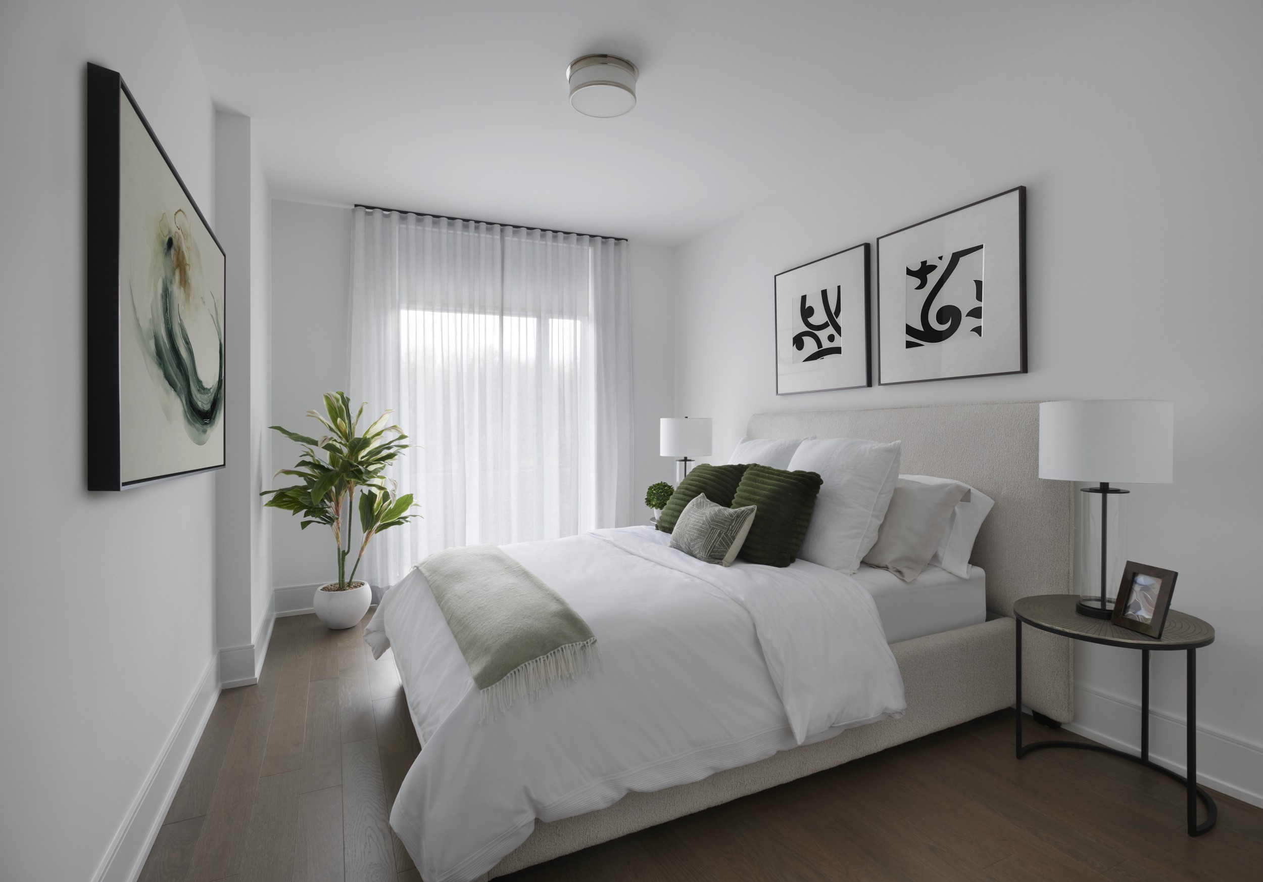 Chateau Suite PL01 Secondary Bedroom