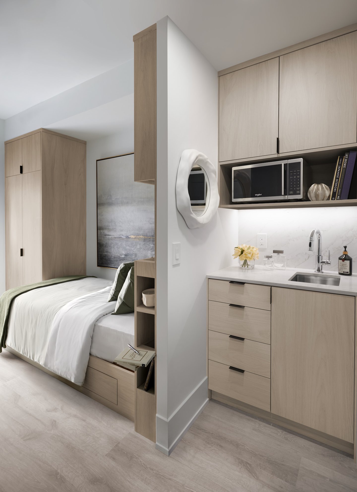 MRKT Suite 605 Bedroom 3 Kitchenette