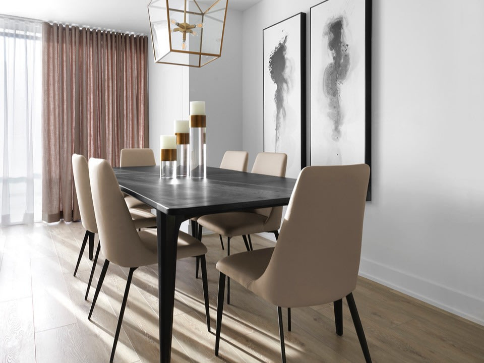 Via Bloor Suite 502 Dinning Room
