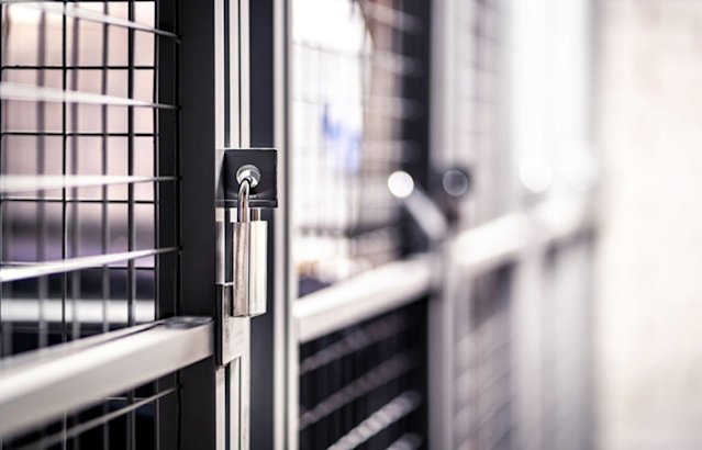 locker image