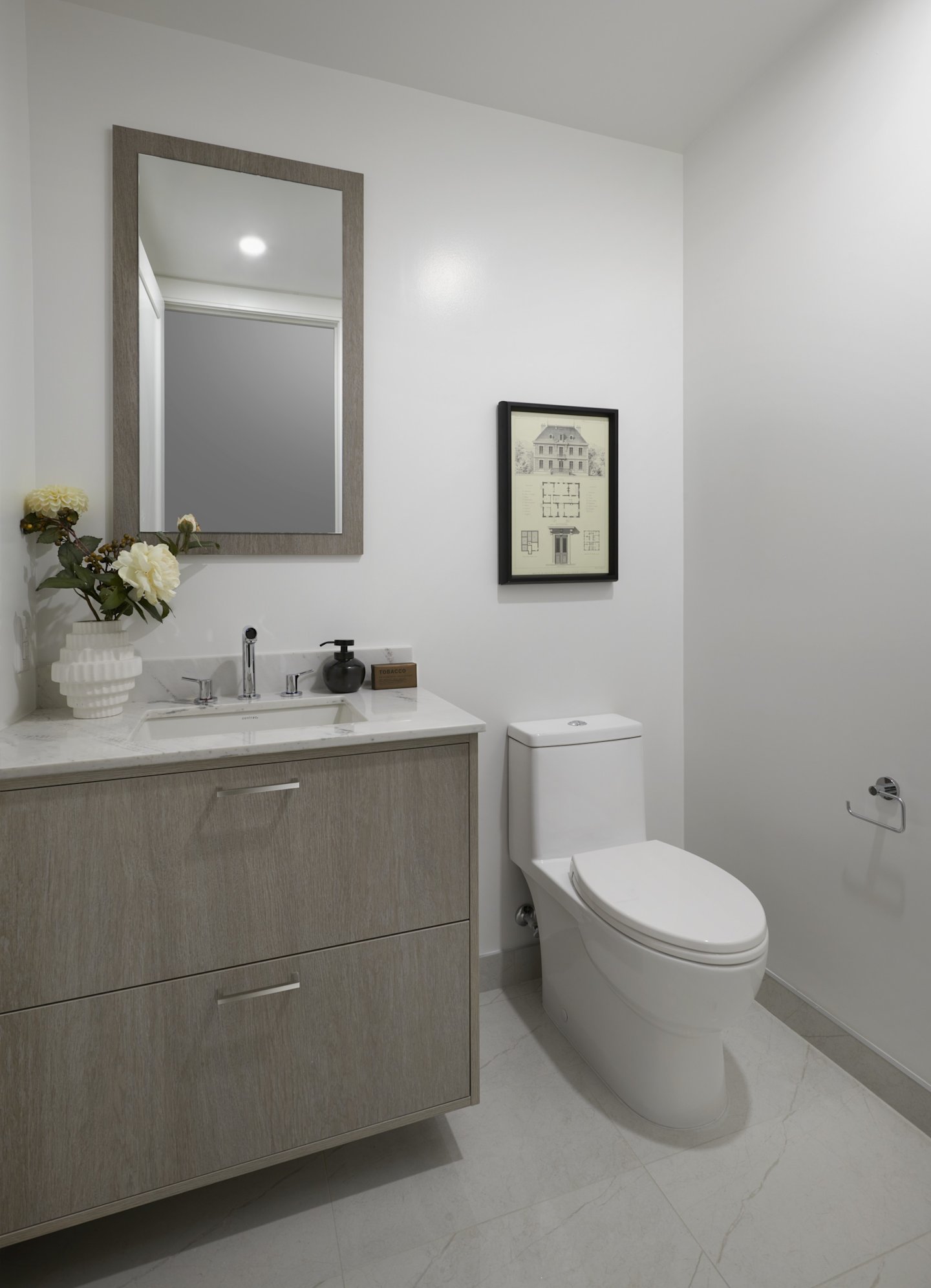 Royal Bayview Suite 202 Powder Room