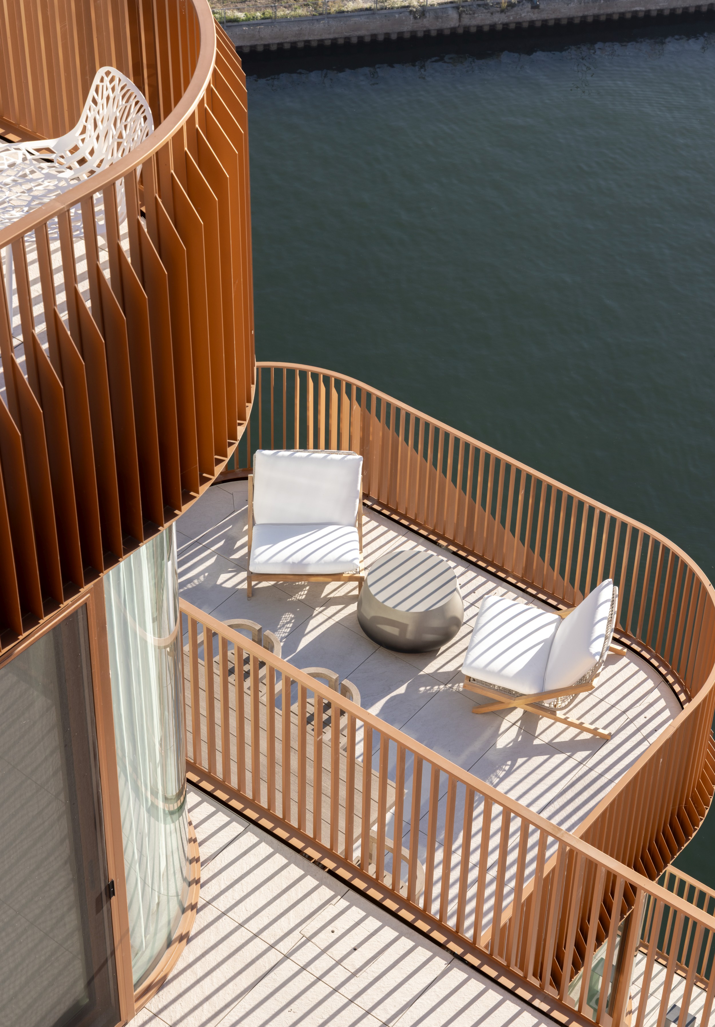 Aqualuna Balcony Detail