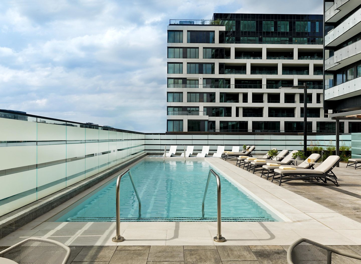 The Well Classic II Outdoor Pool