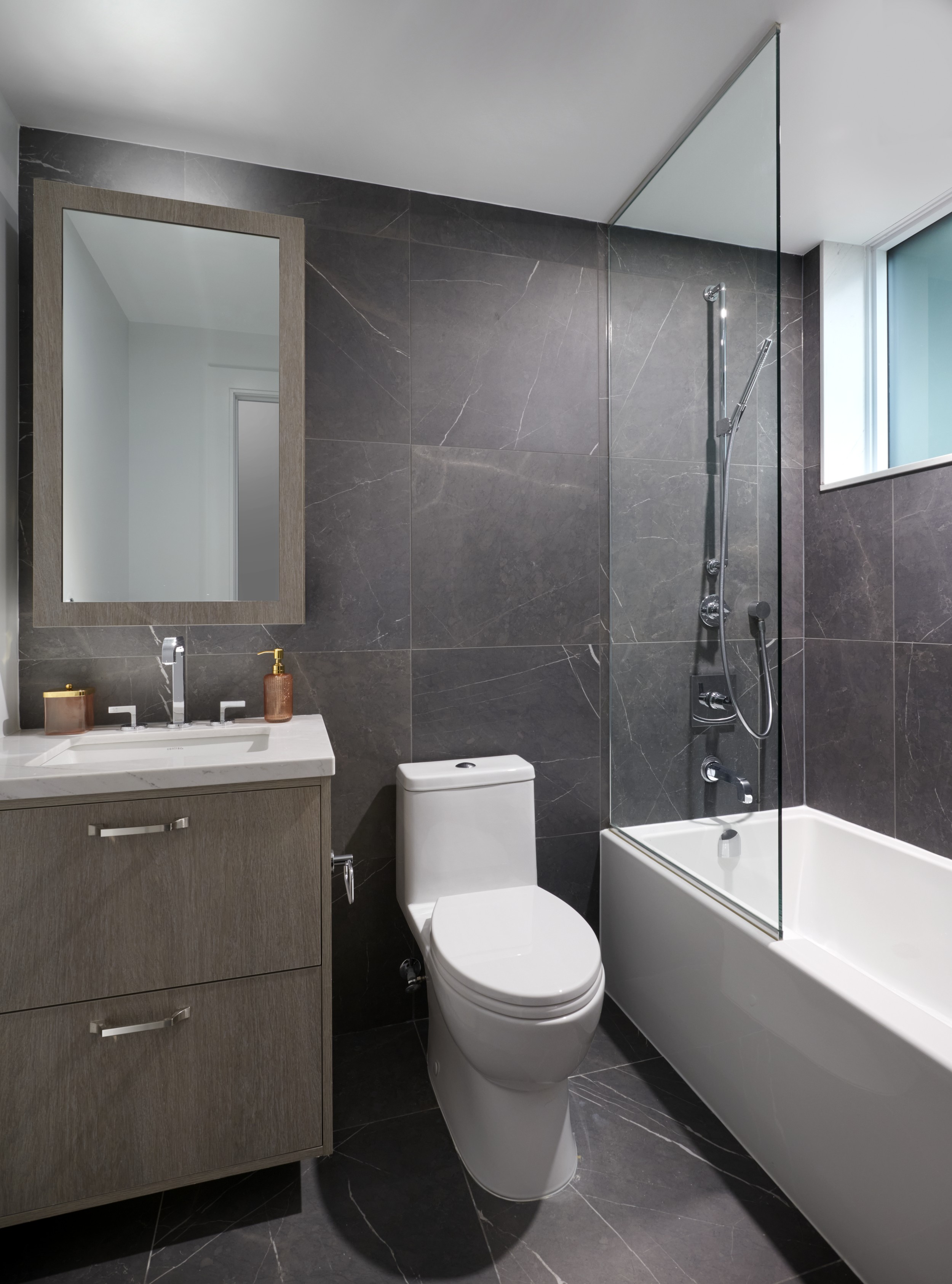 The Well Signature Suite 402 Secondary Bathroom