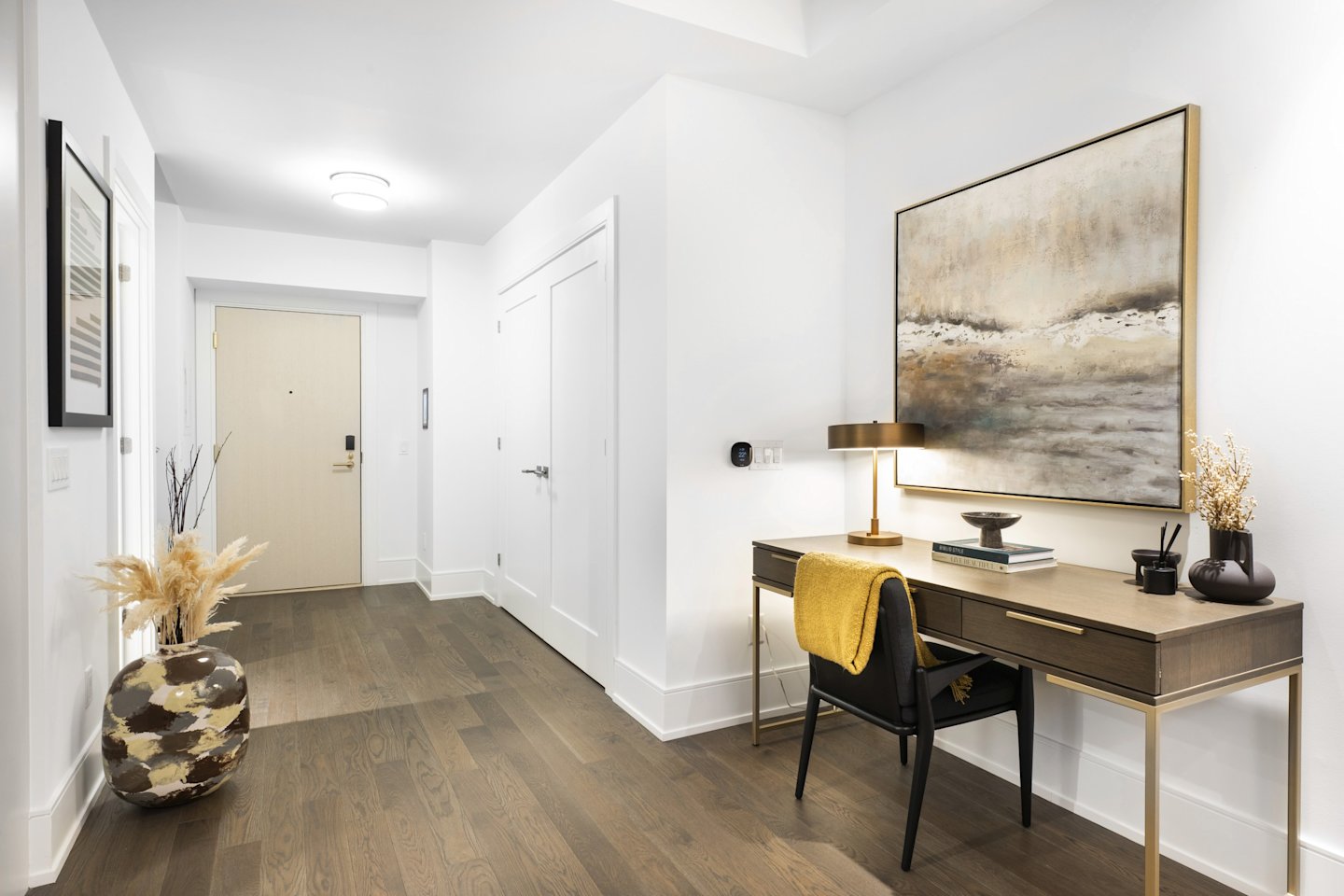 The Well Classic II Suite 516 Study