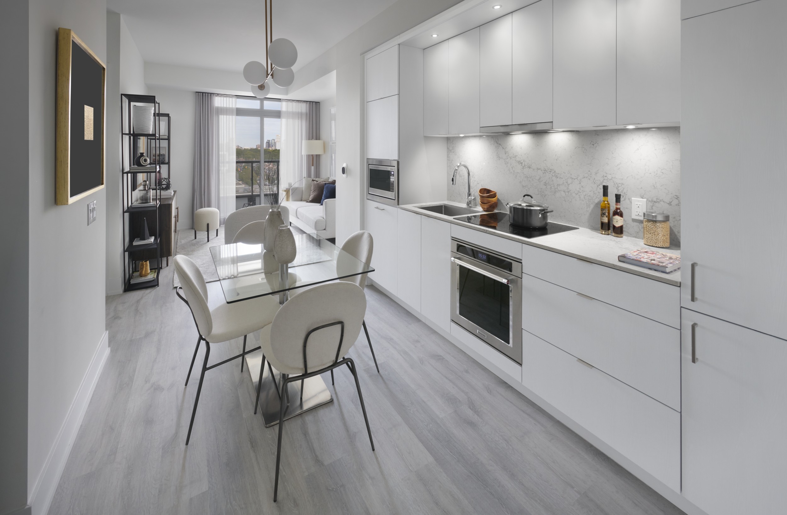 The Dupont Suite 626 Kitchen and Dining Room