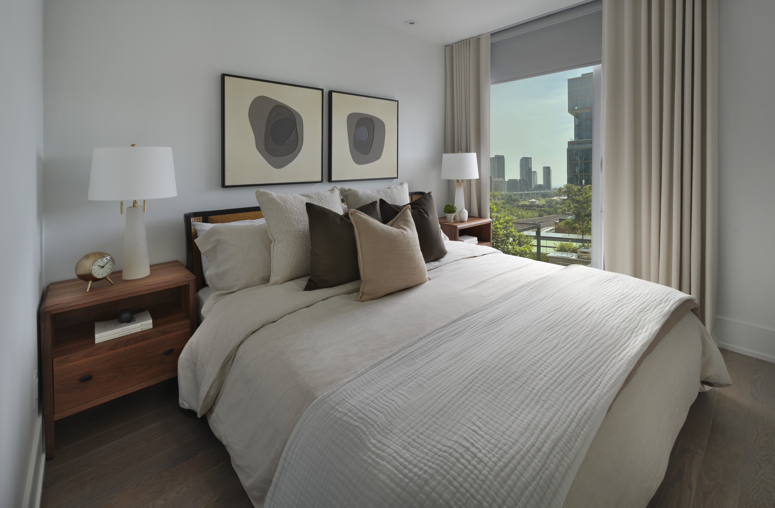 The Well Classic II Suite 501 Principal Bedroom