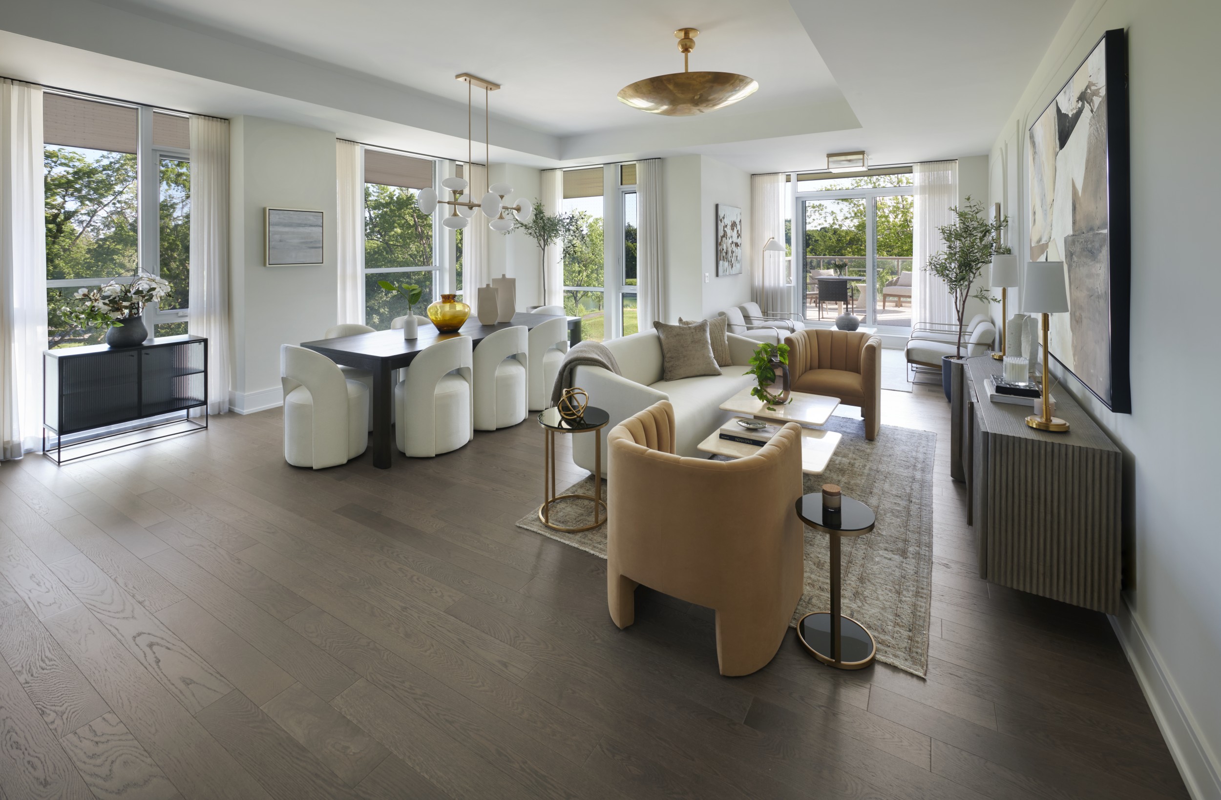 Royal Bayview Suite 217 Living and Dining Room