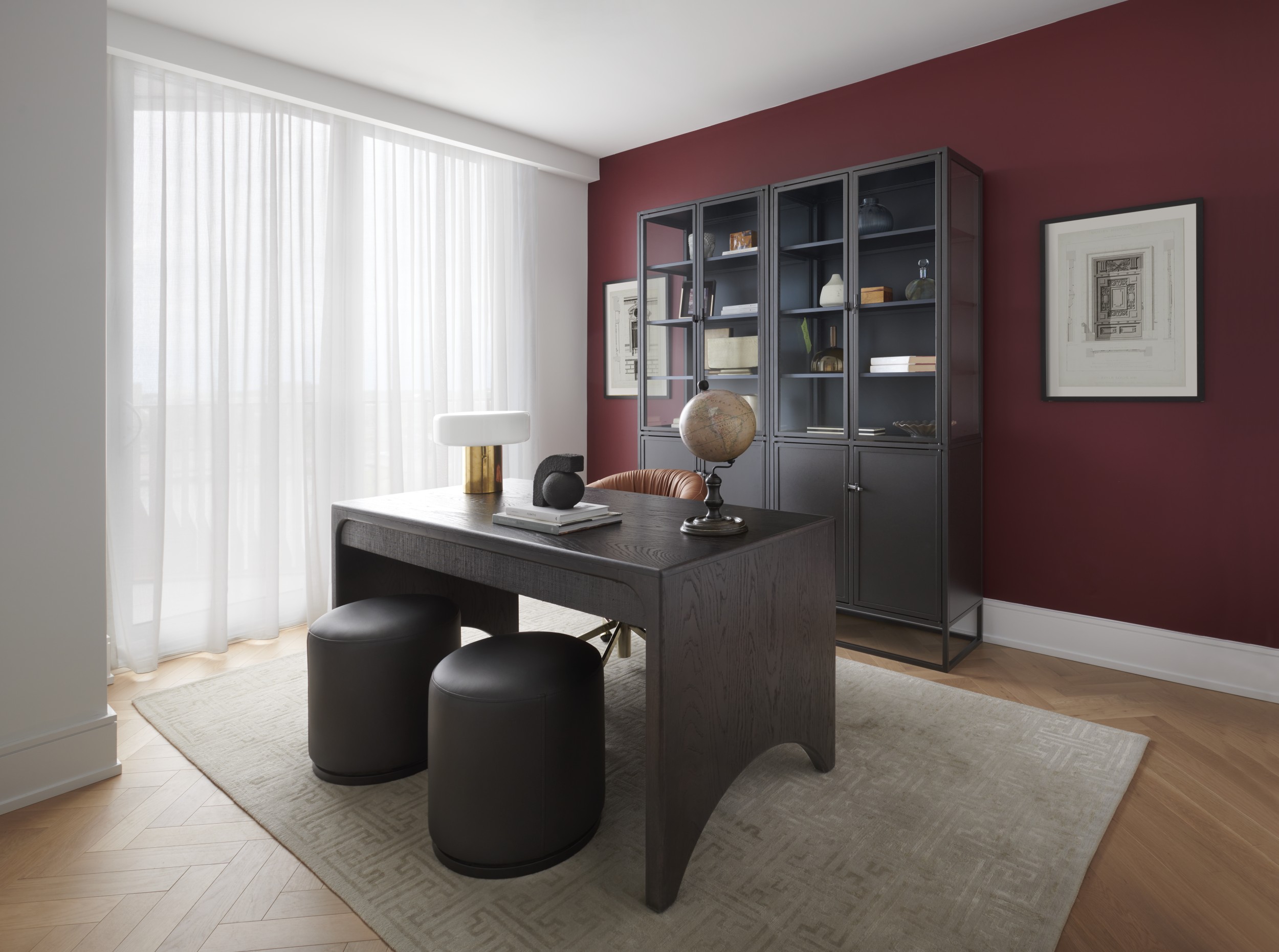 Aqualuna Suite 1107 Office