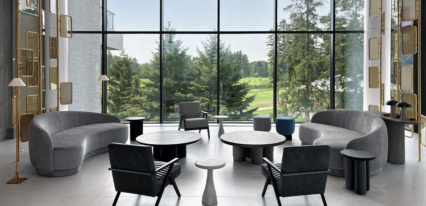 Royal Bayview lobby facing Ladies' Golf Club of Toronto