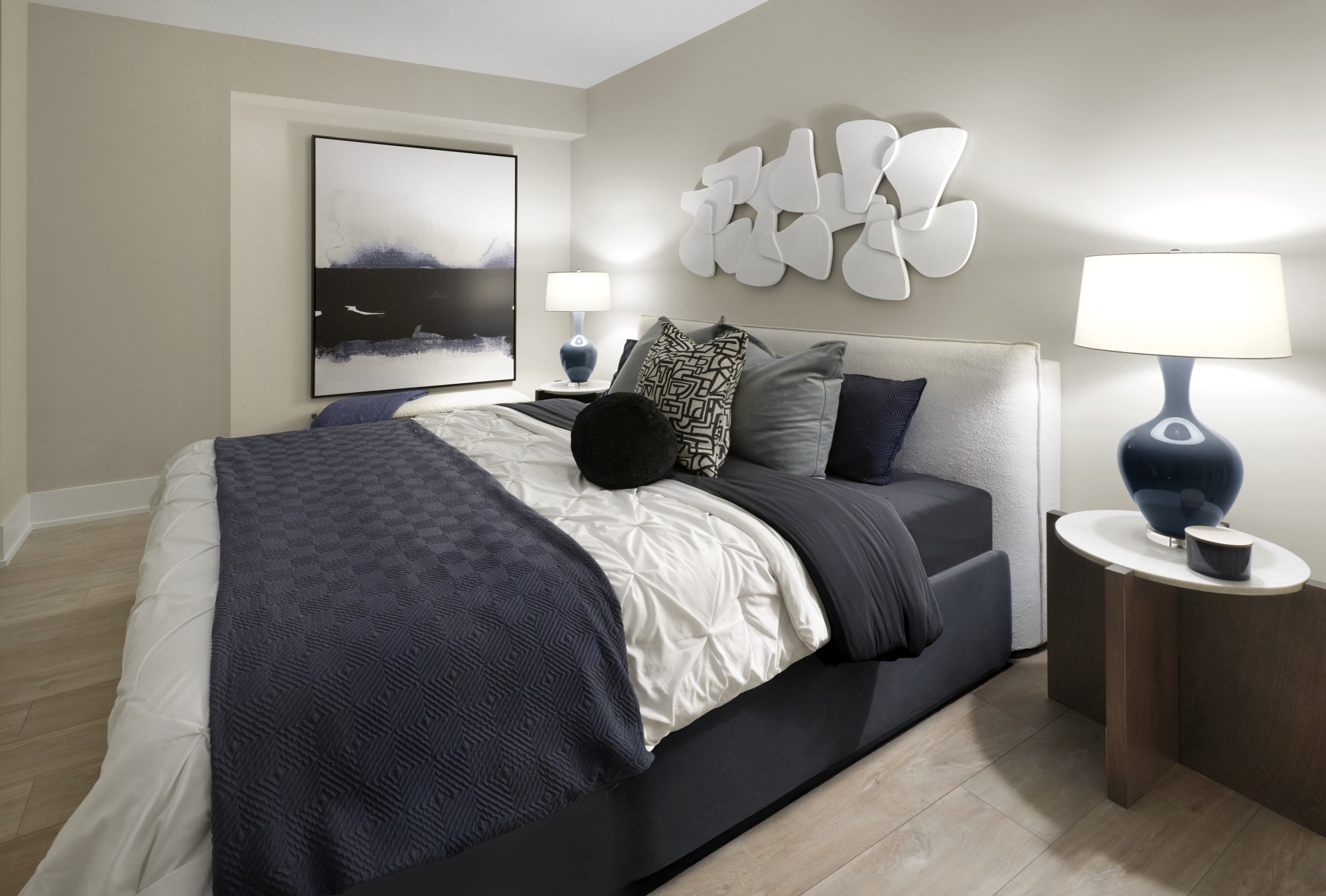 MRKT Suite 418 Principal Bedroom