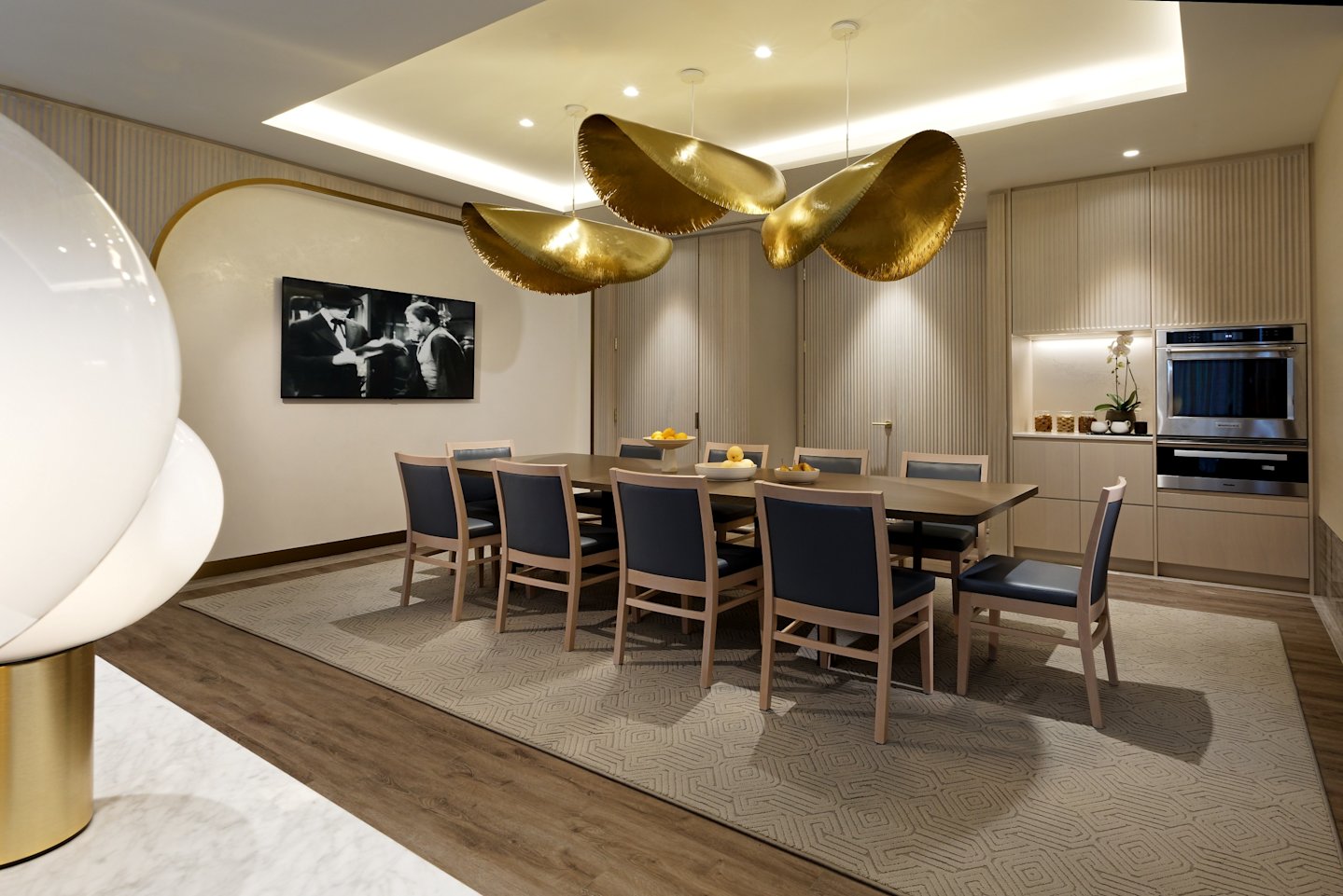 The Well Classic II Dining Room Amenity