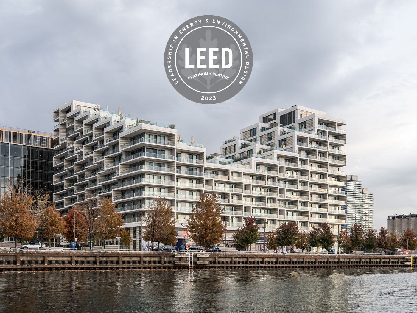 LEED Platinum certified Aquabella at Bayside Toronto Exterior Photo
