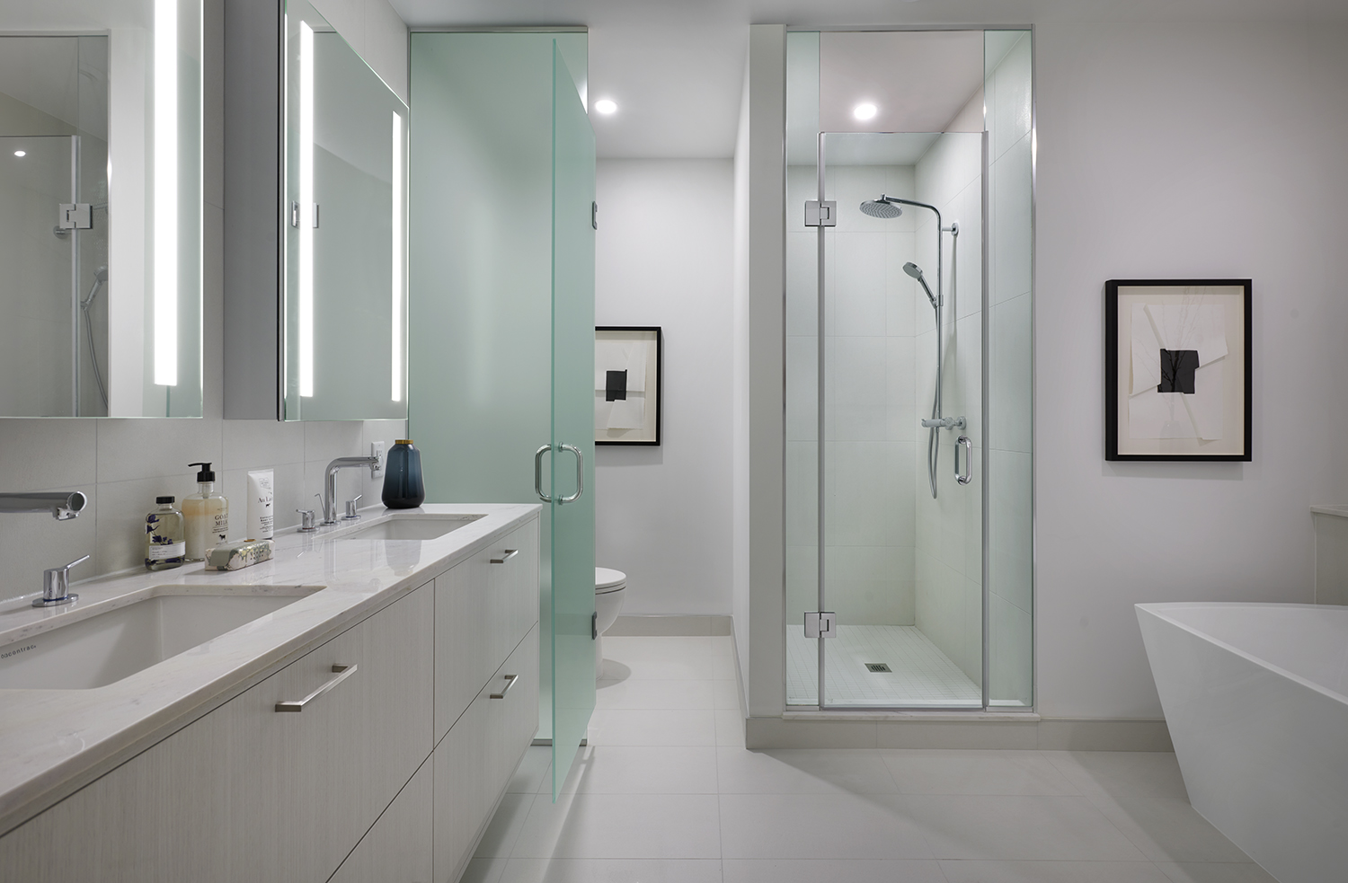 Edenbridge Suite 118 Principal Ensuite