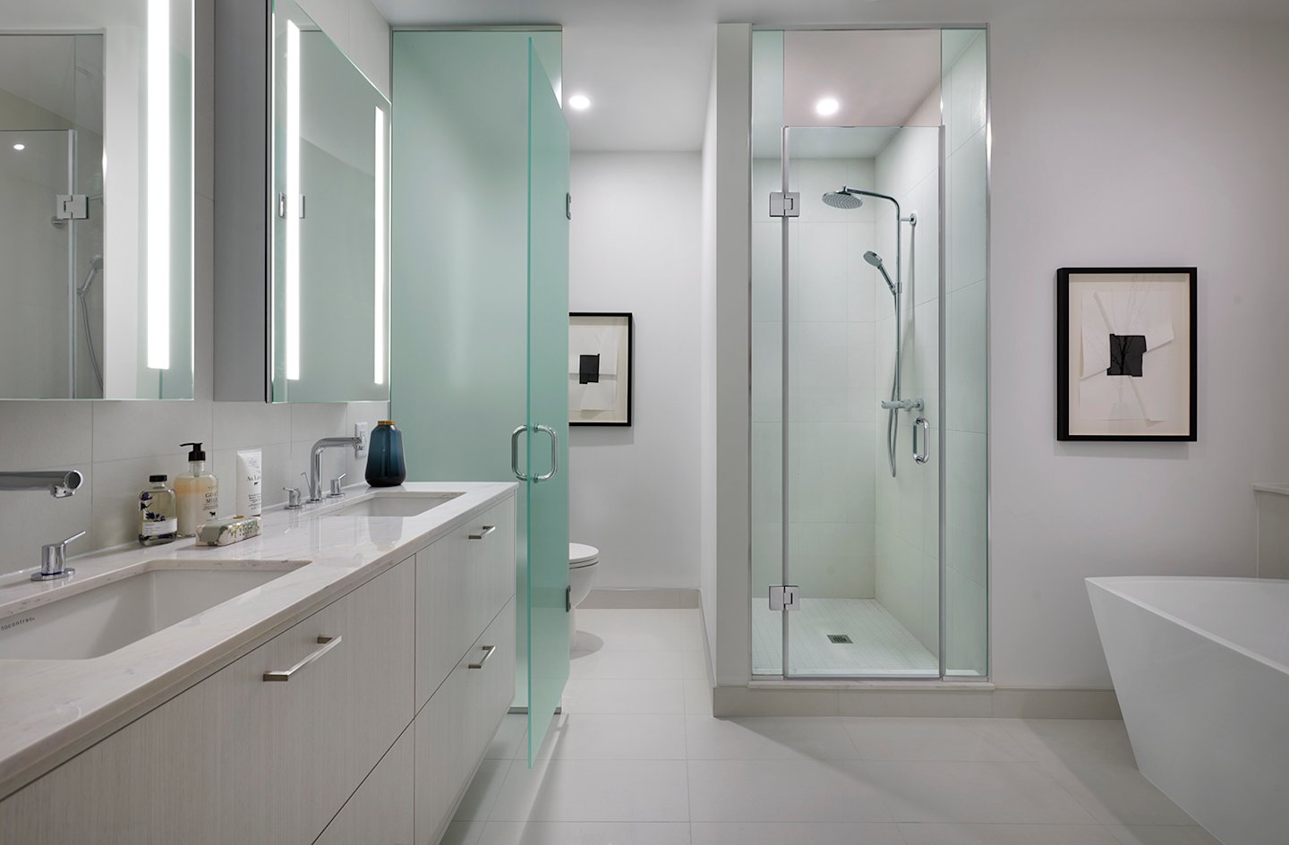 Edenbridge Suite 118 Principal Ensuite