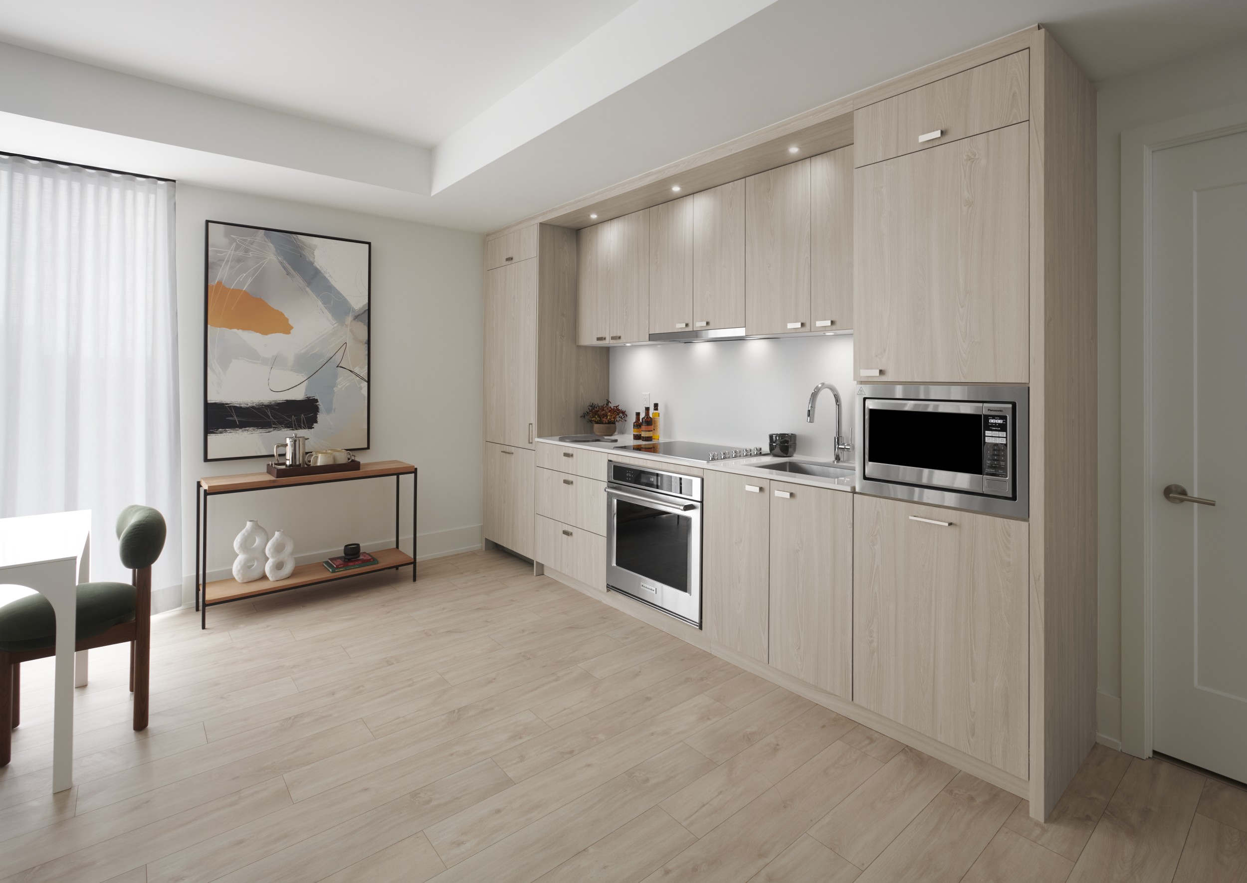 MRKT Suite 612 Kitchen