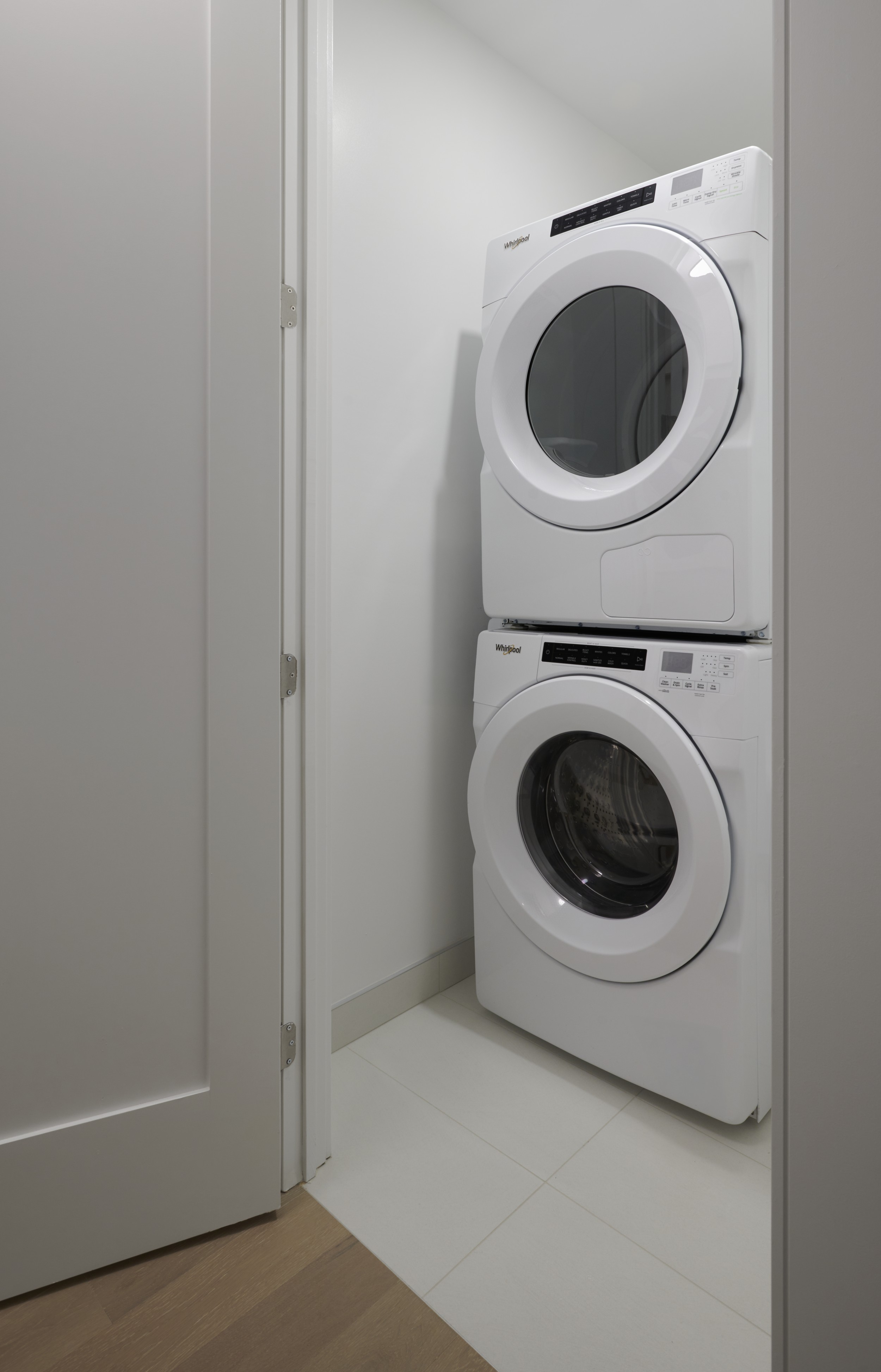 Royal Bayview Suite 202 Laundry Room