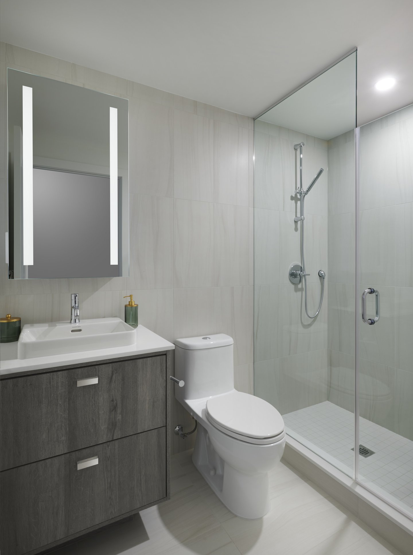 The Dupont Suite 704 Principal Ensuite
