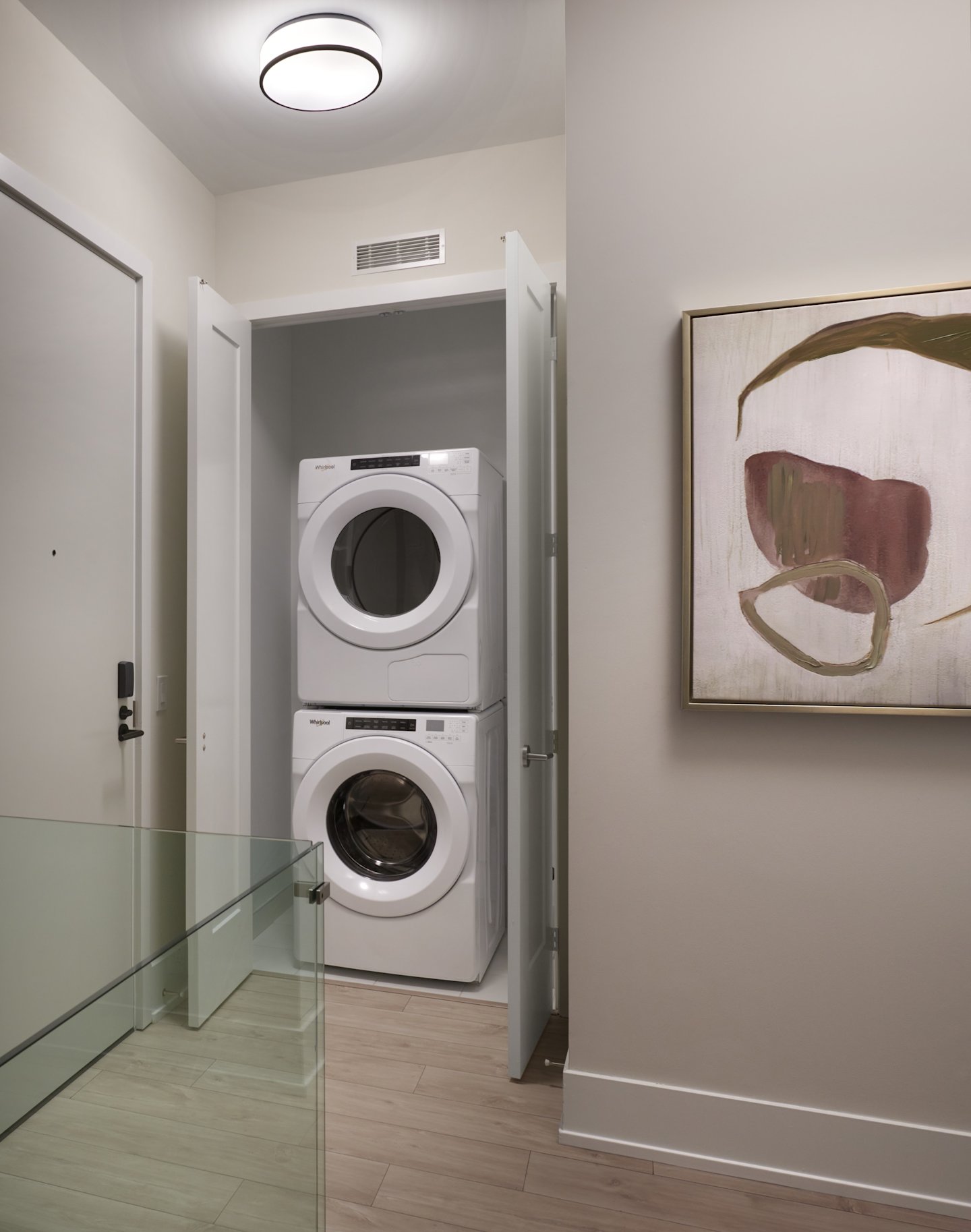 MRKT Suite 105 Laundry Room