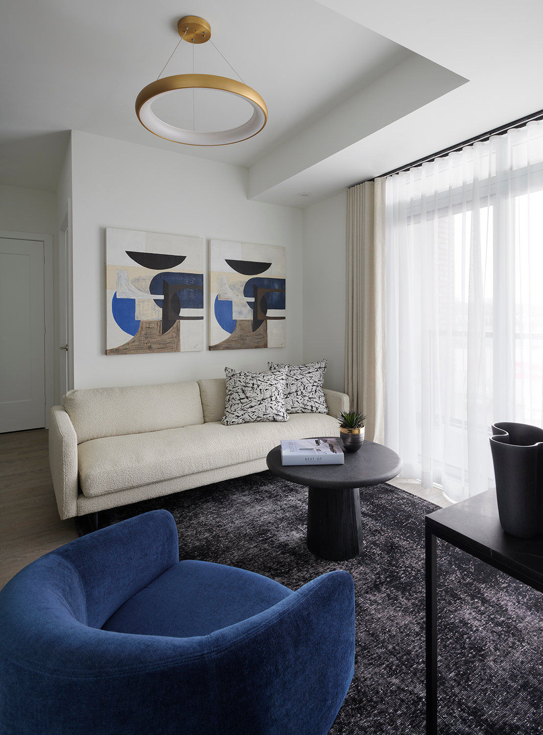 The Dupont Suite 327 Living Room