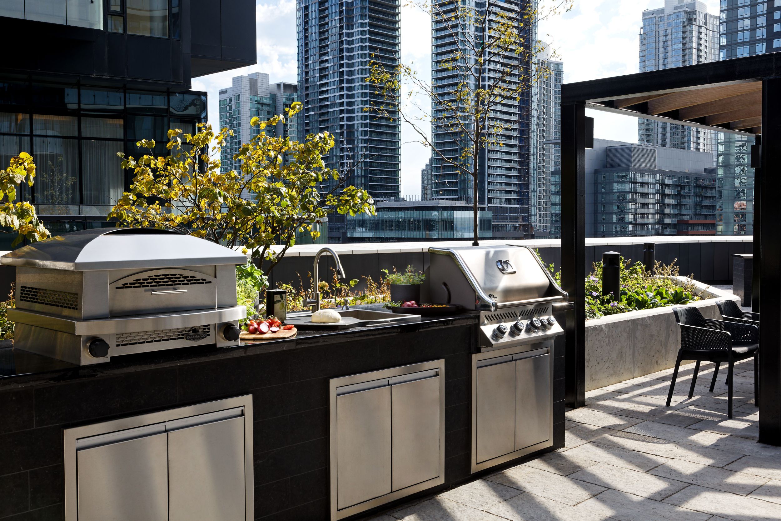 The Well Classic I Outdoor Amenities