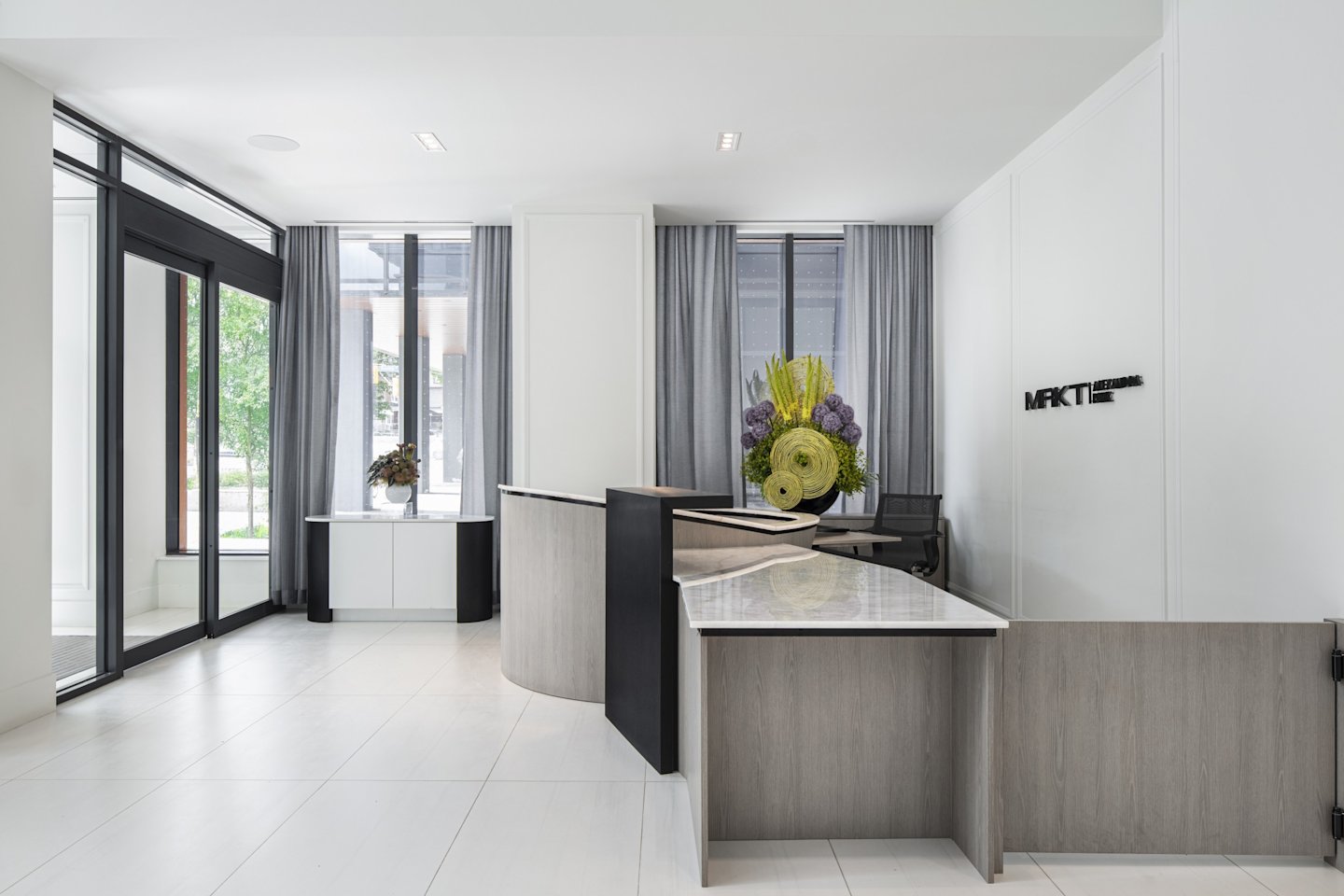 MRKT Amenities Concierge Desk